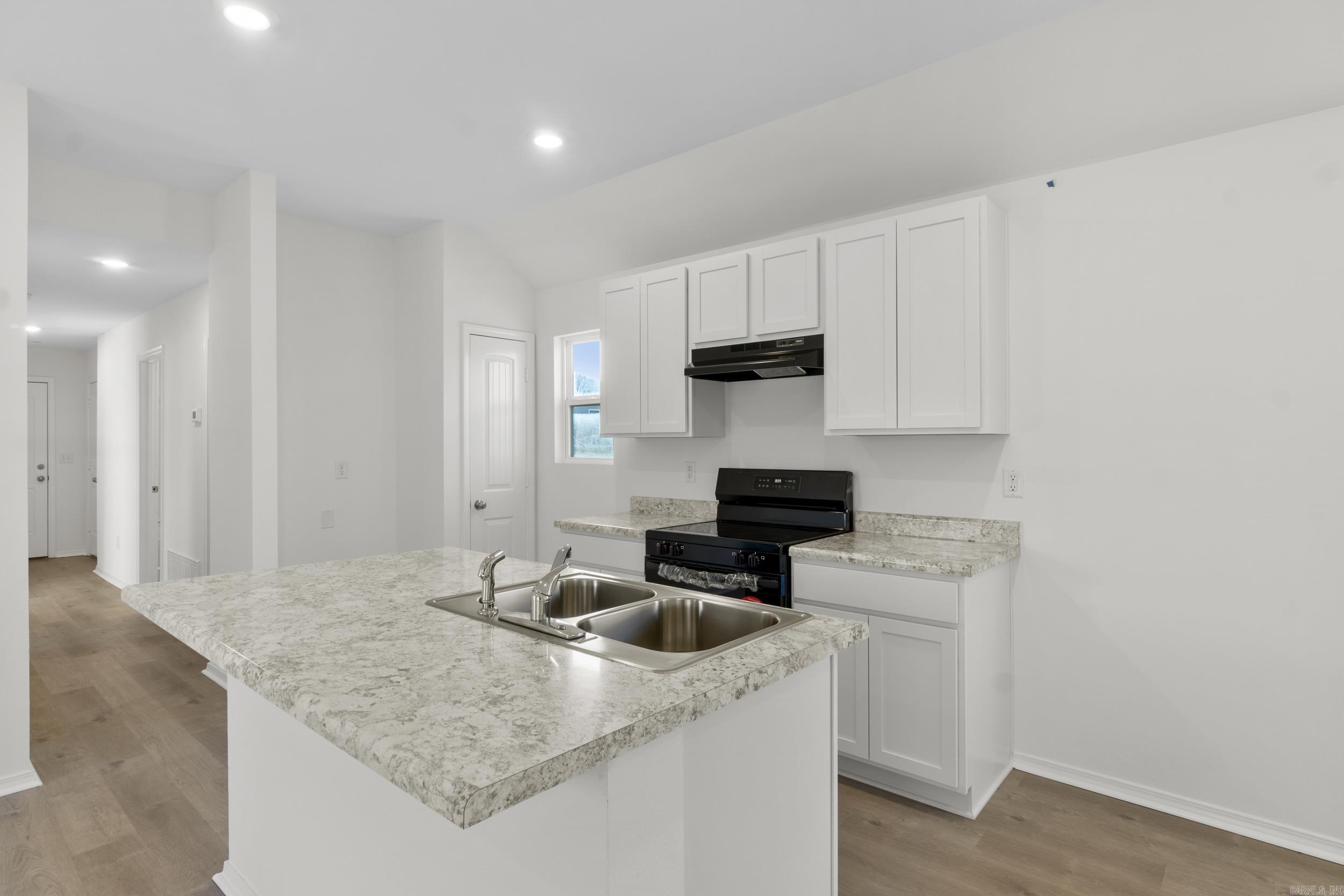 PARKWAY MEADOWS - Residential