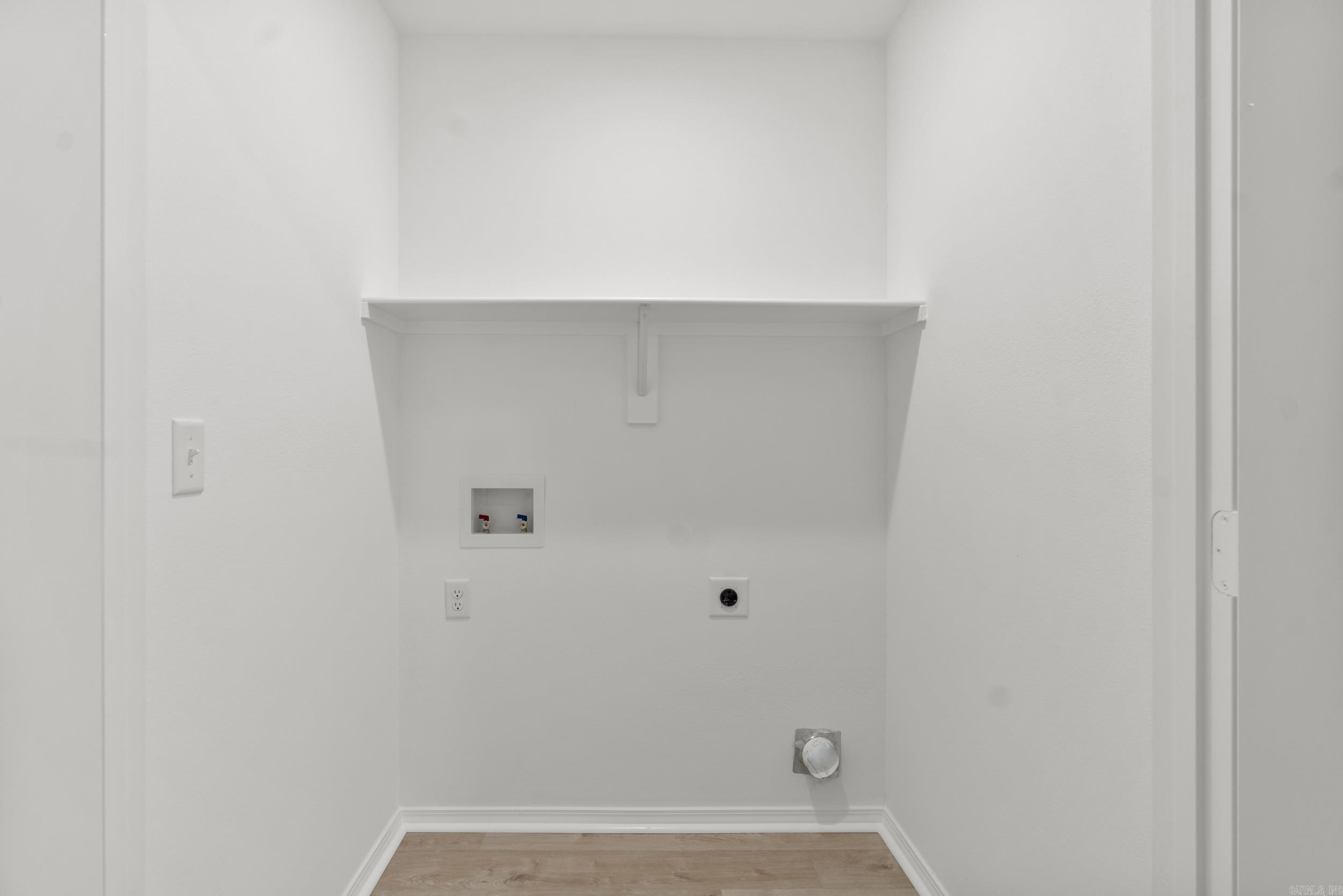 PARKWAY MEADOWS - Residential