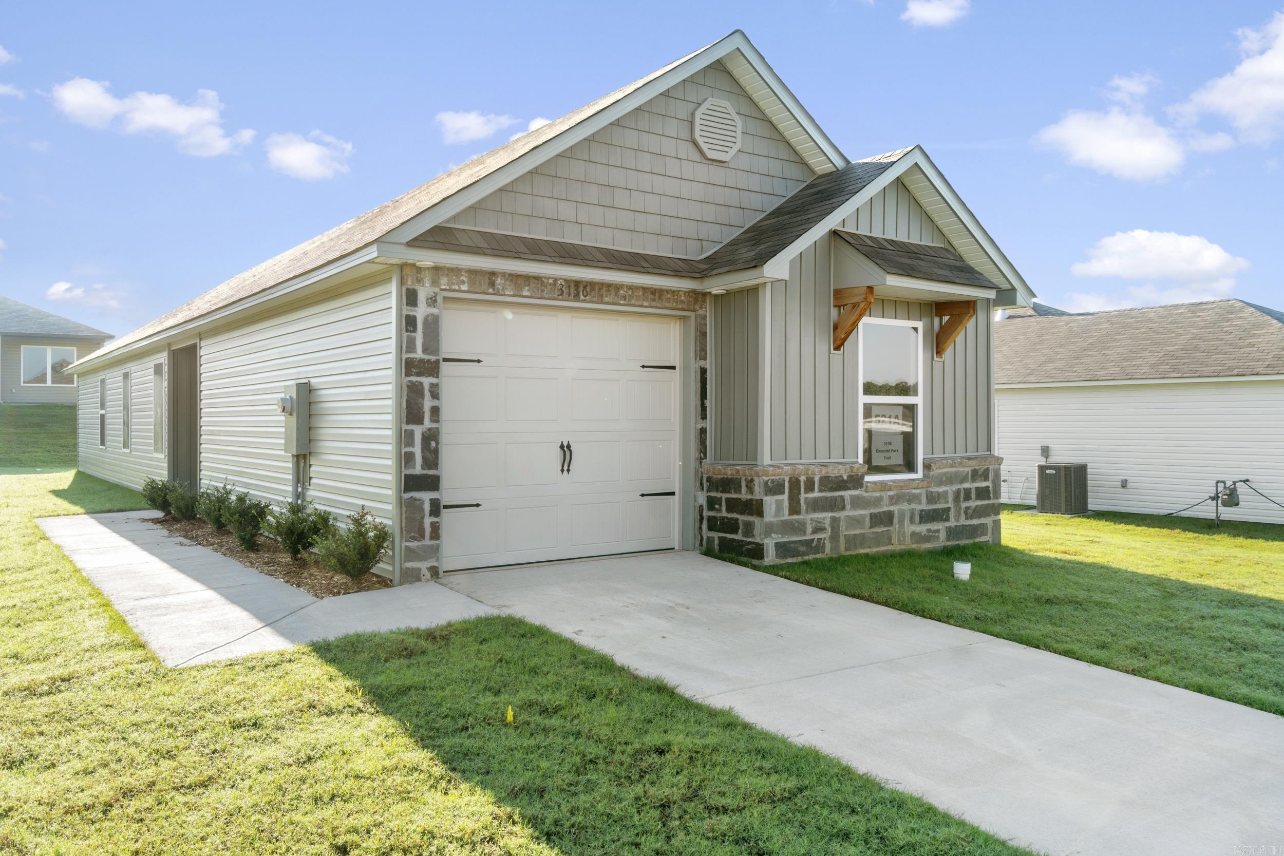 PARKWAY MEADOWS - Residential