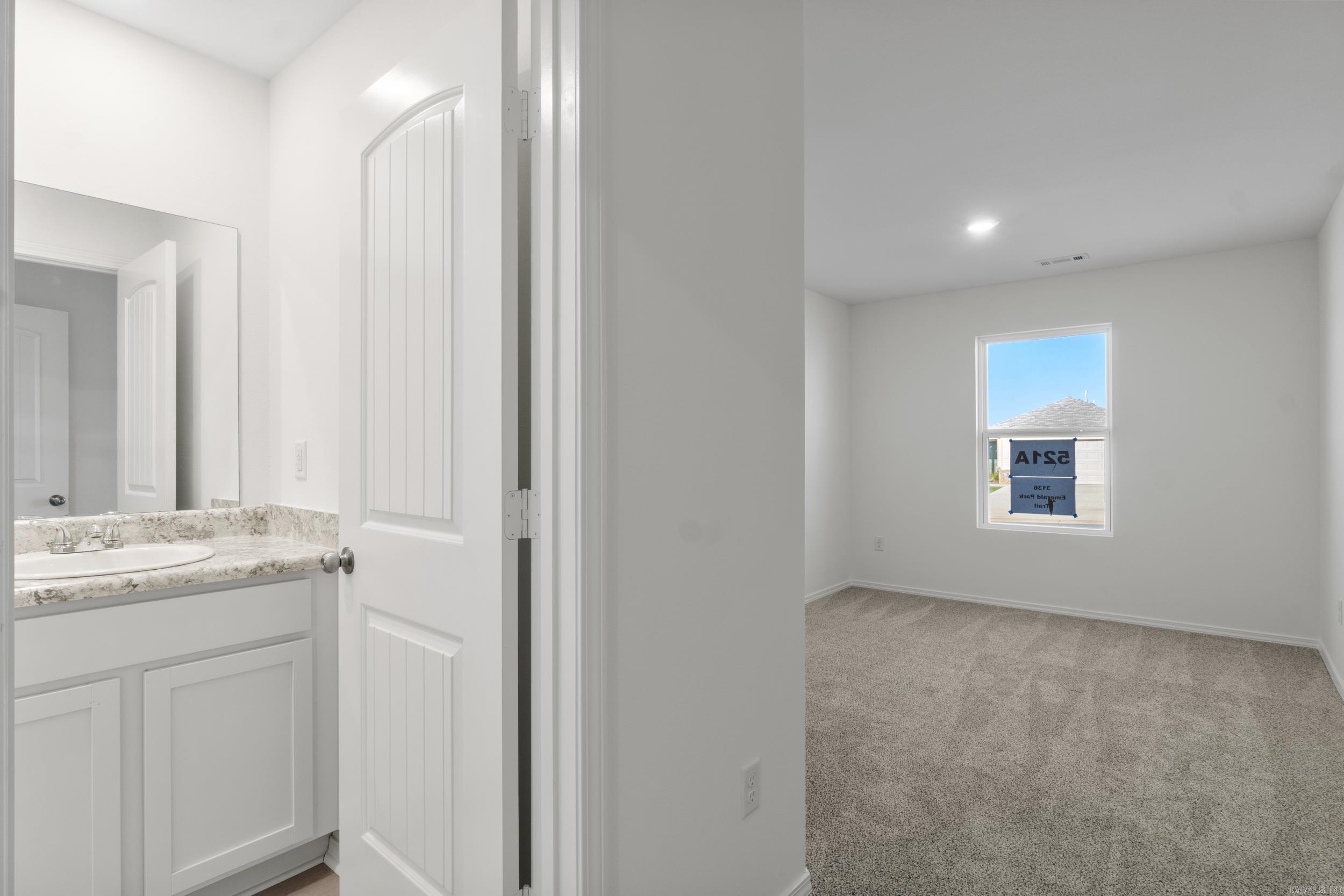 PARKWAY MEADOWS - Residential