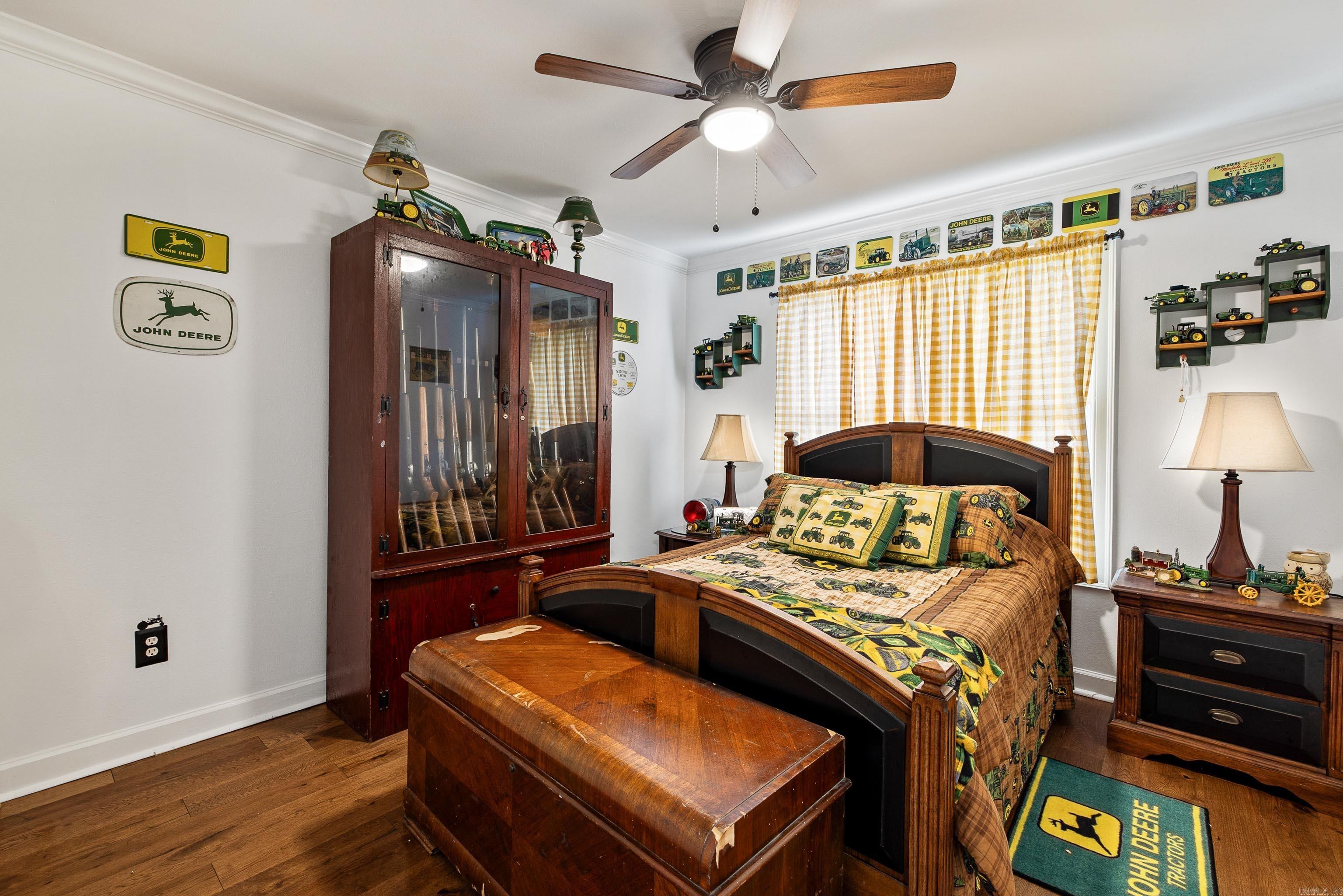 LONGHILLS VILLAGE - Residential