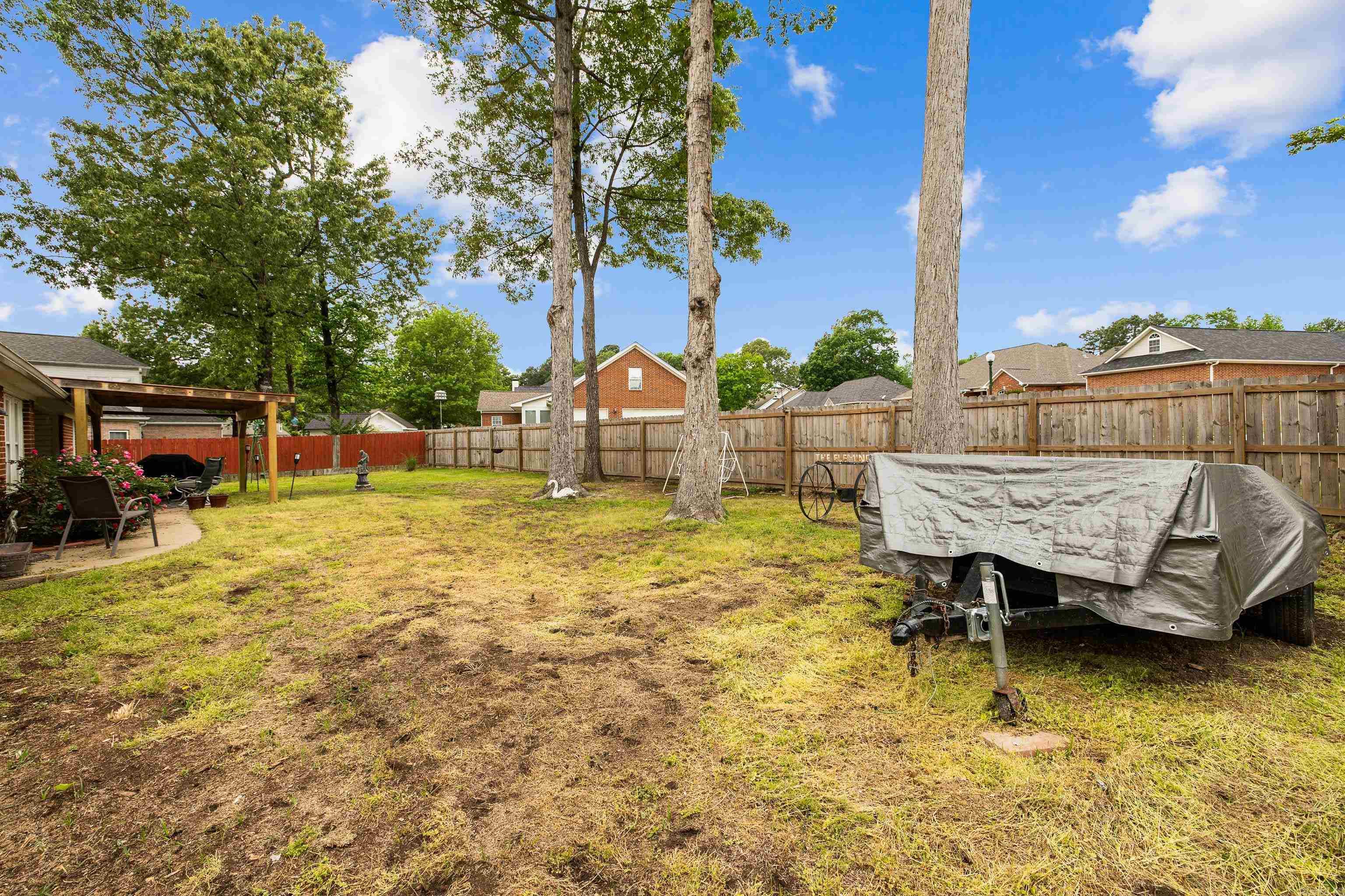 LONGHILLS VILLAGE - Residential