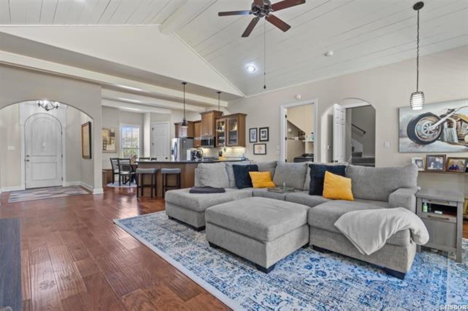 Forest Lake - Residential