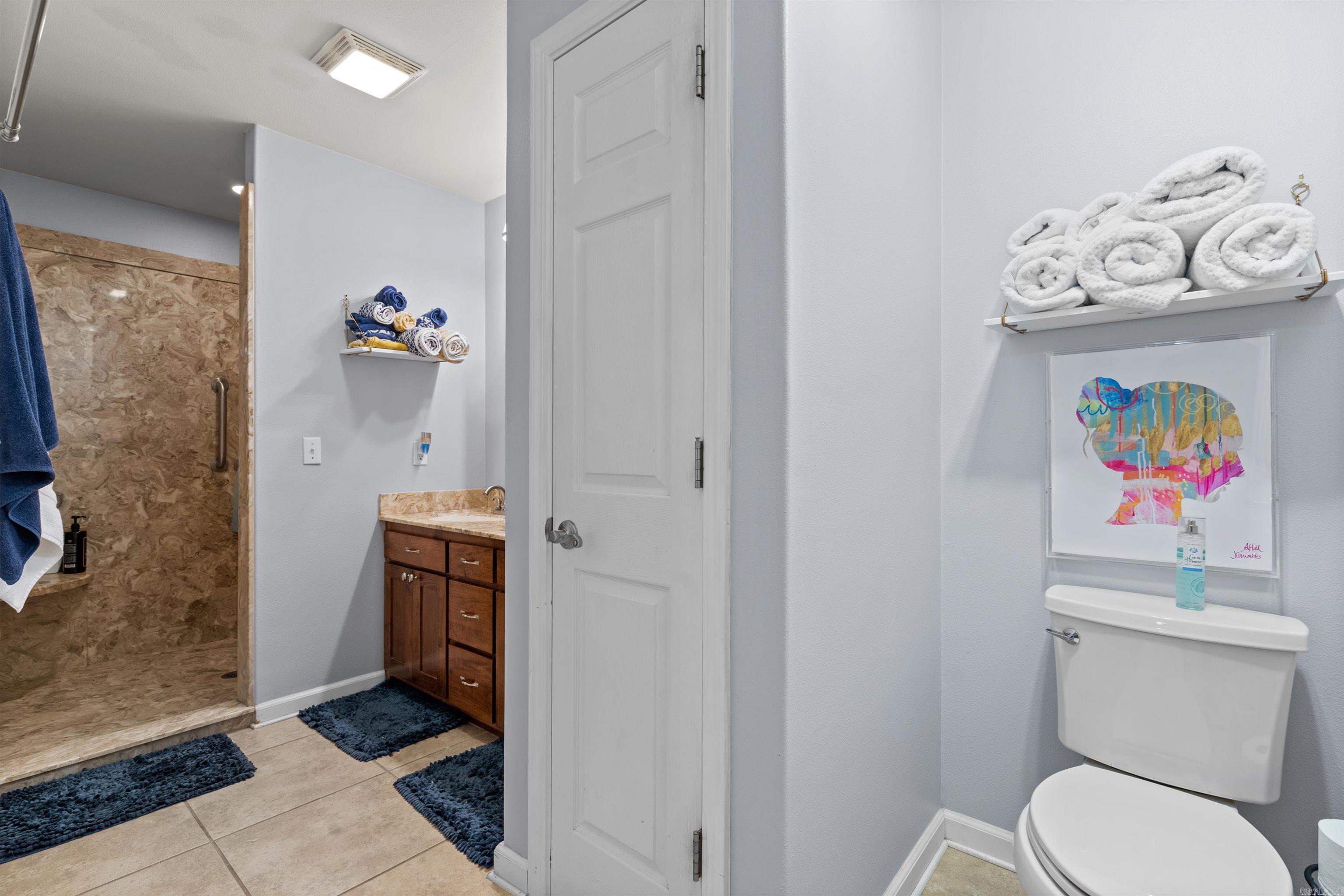 LAKE FOREST - Residential