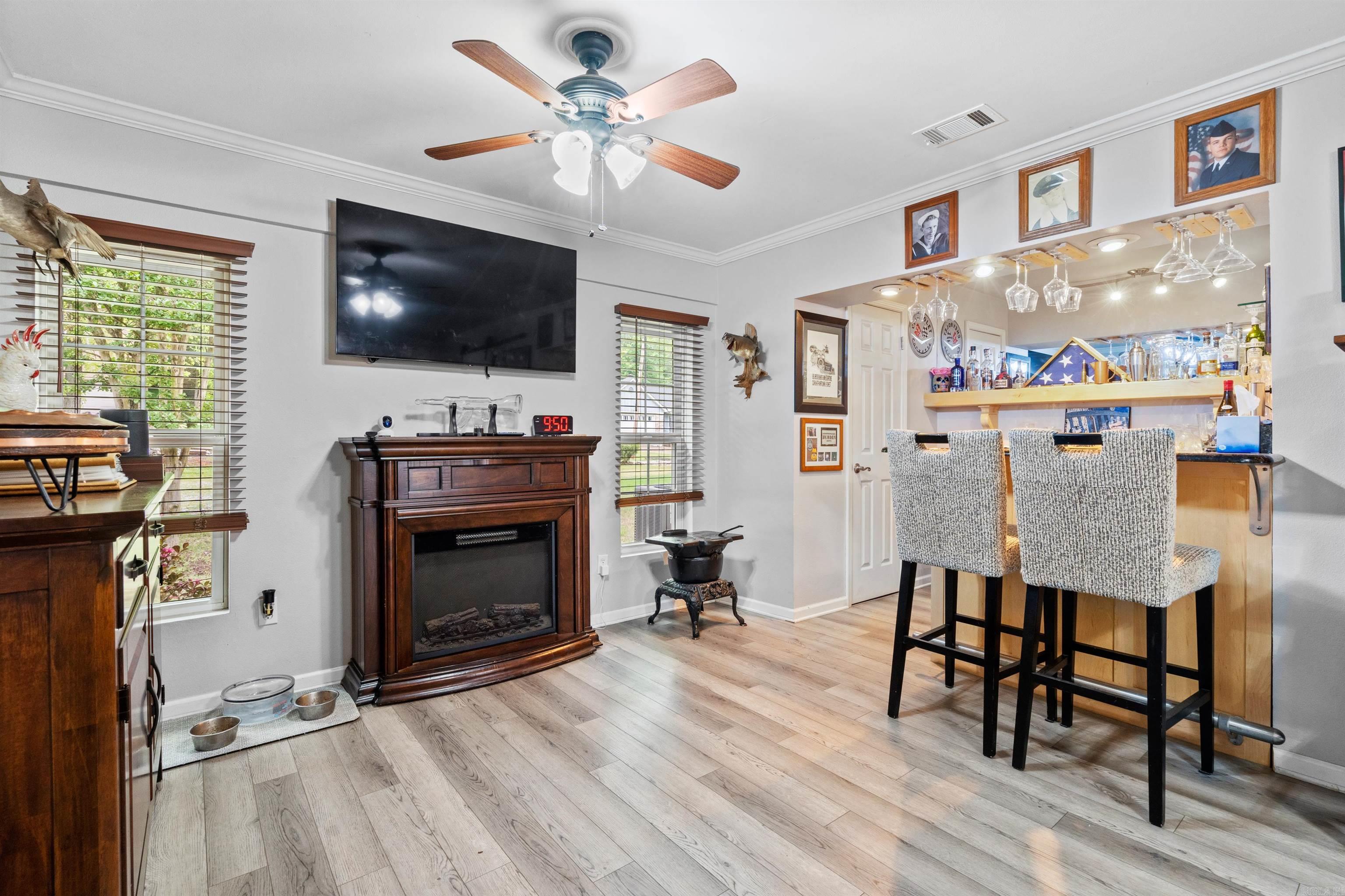 LAKE FOREST - Residential