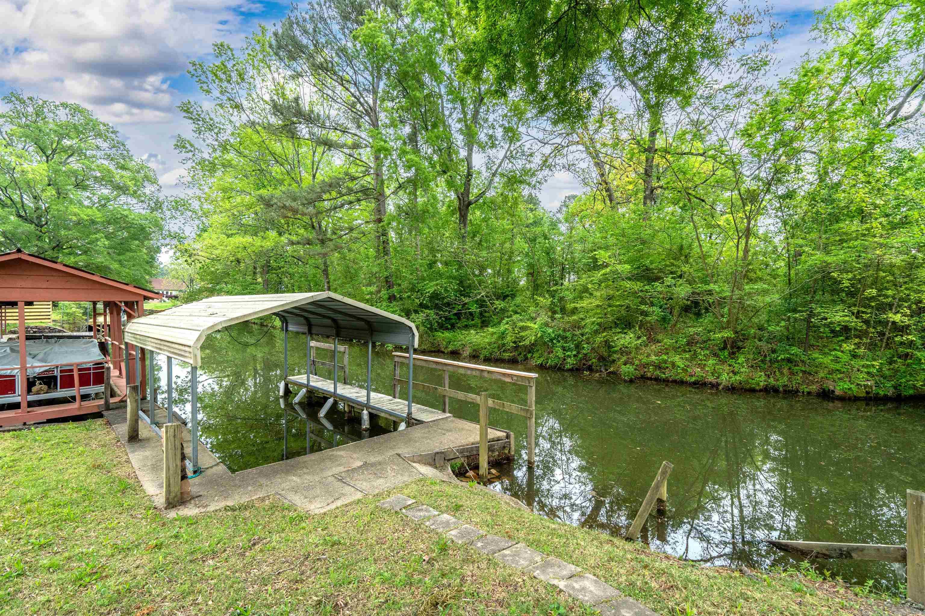 LAKE FOREST - Residential