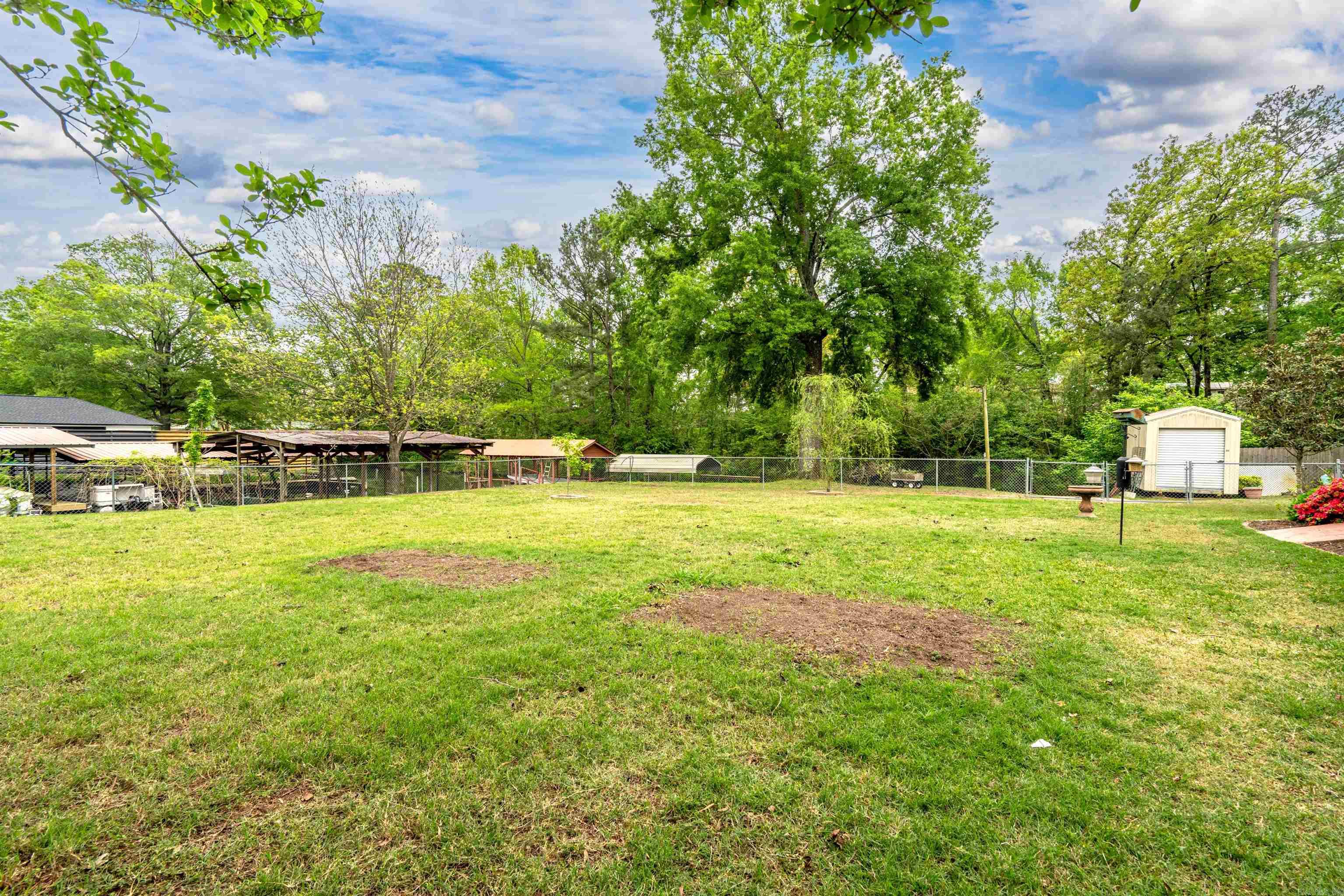 LAKE FOREST - Residential