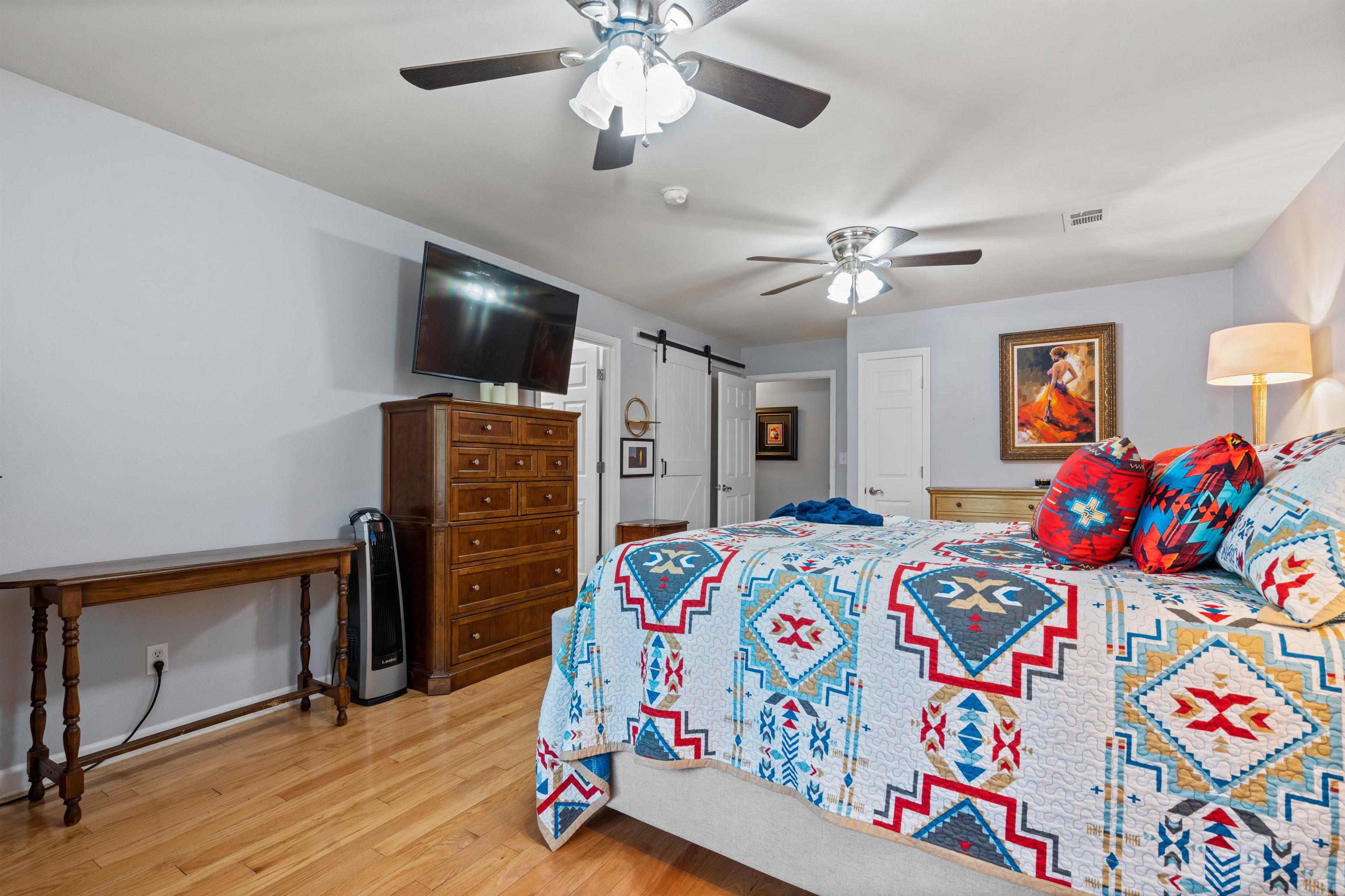 LAKE FOREST - Residential