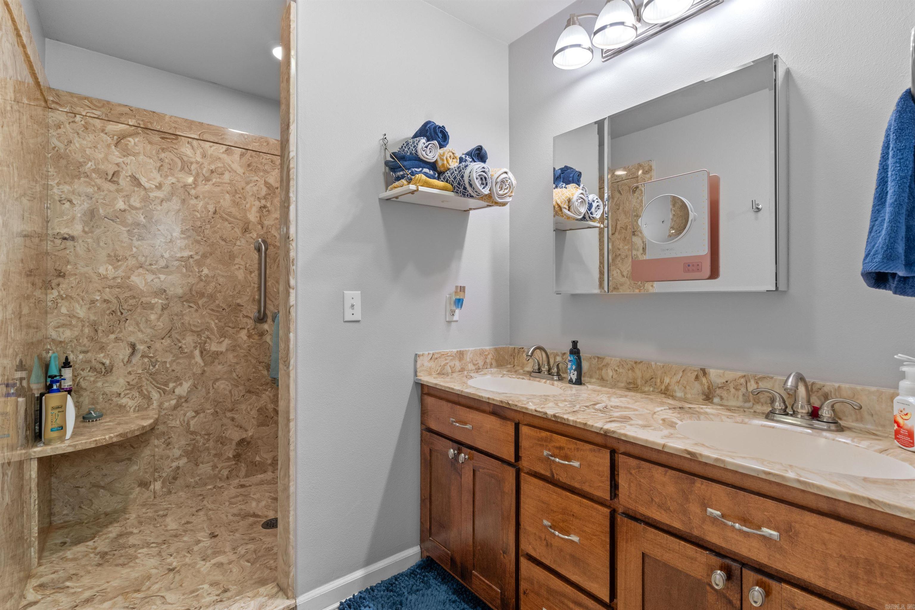 LAKE FOREST - Residential