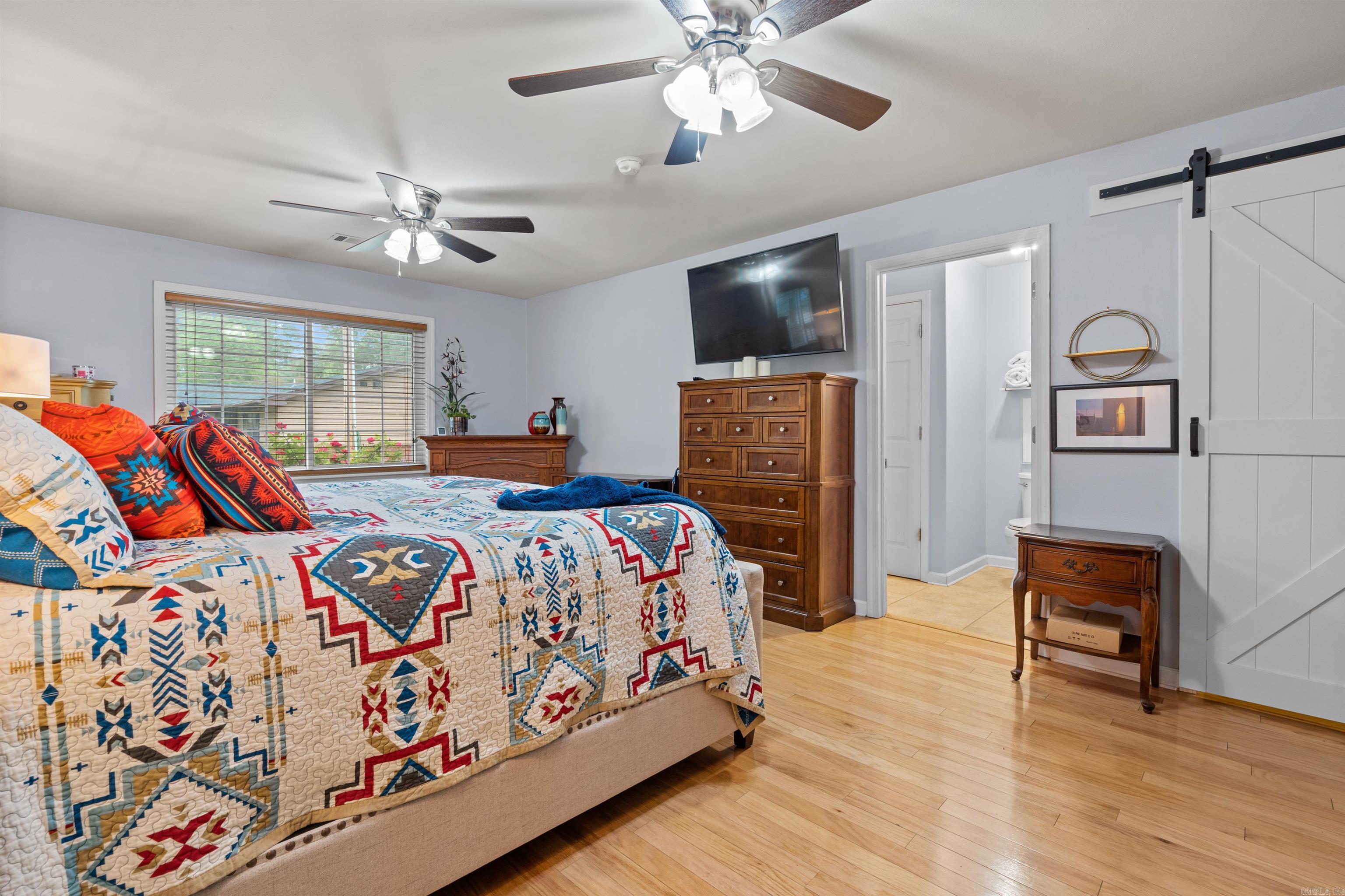 LAKE FOREST - Residential