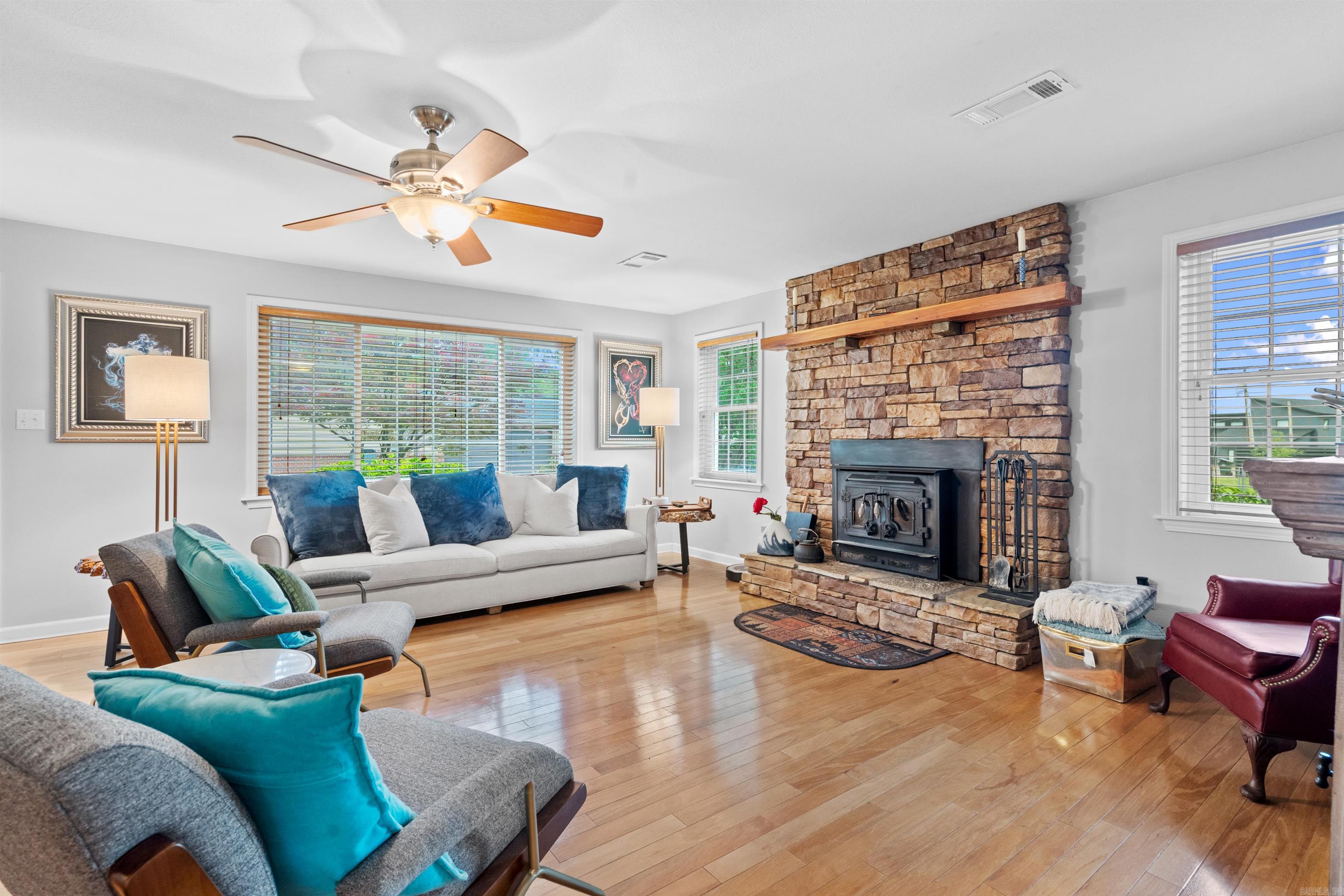 LAKE FOREST - Residential