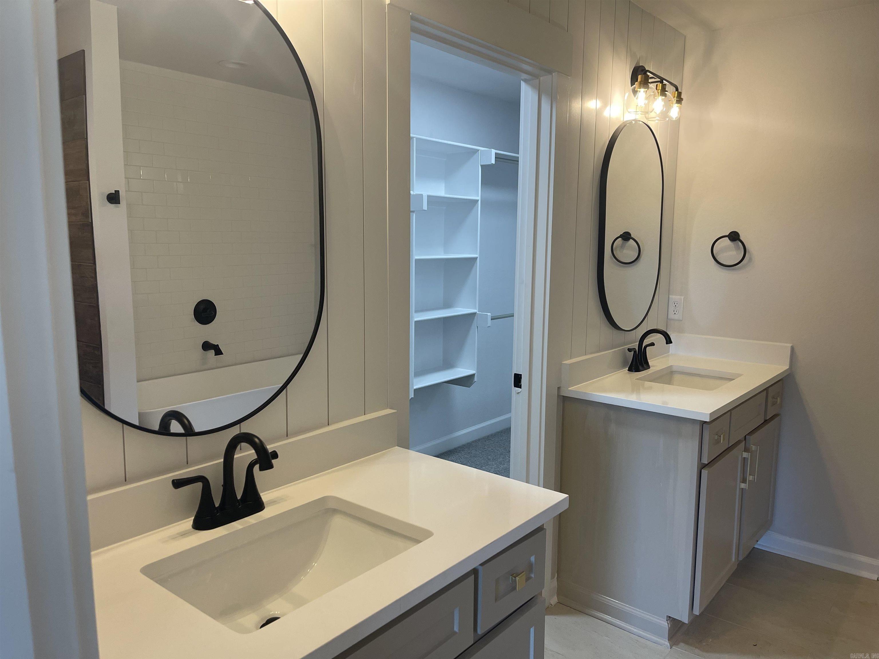 NATALIE'S PLACE - Residential