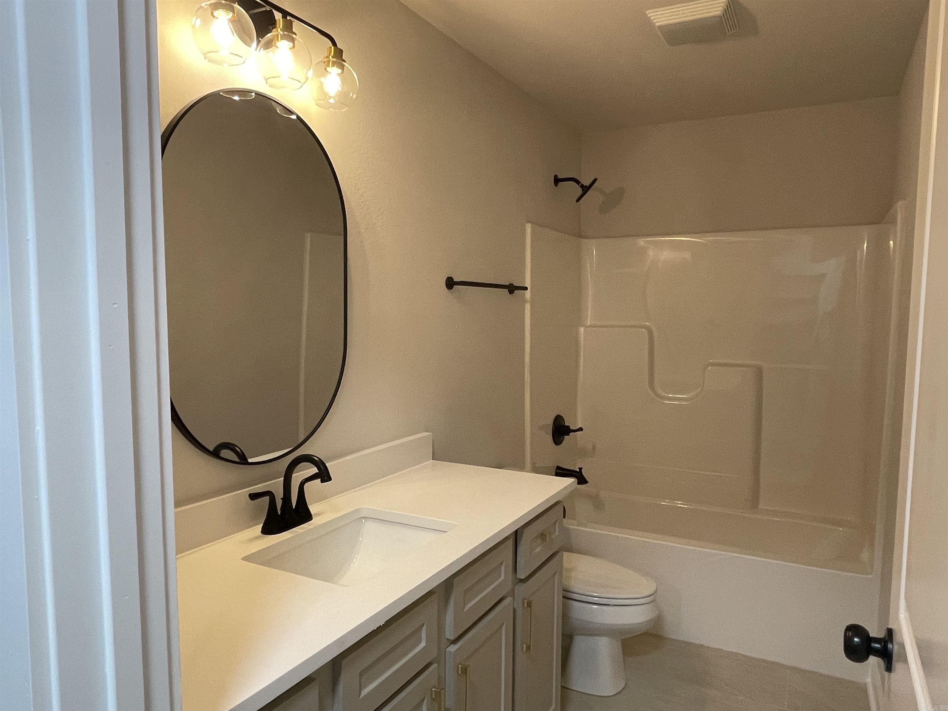 NATALIE'S PLACE - Residential