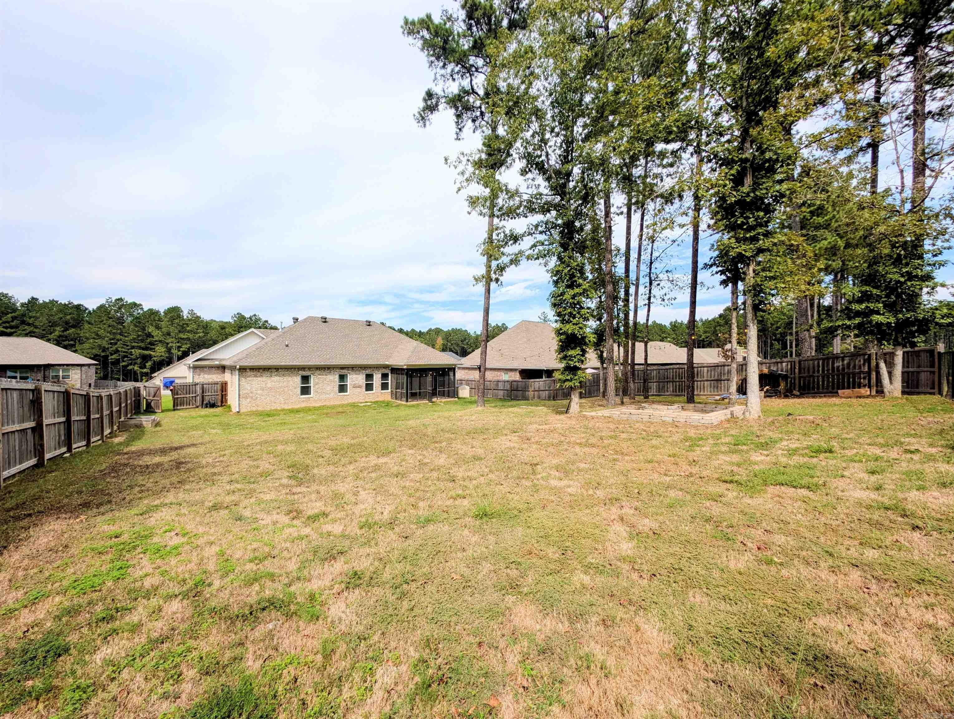 THE PINES AT PARKWAY TRAILS - Residential