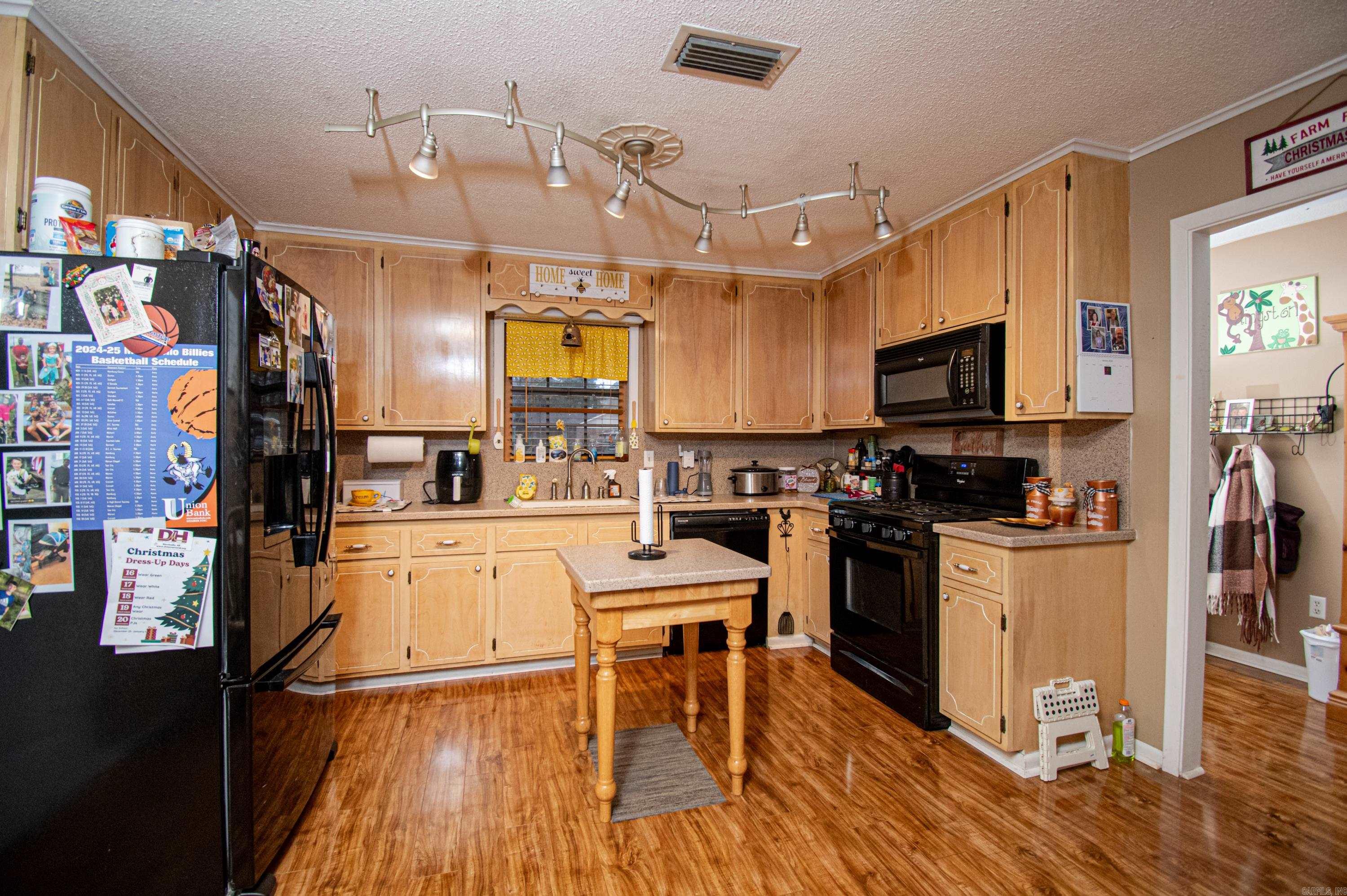 PARKWOOD ADD - Residential