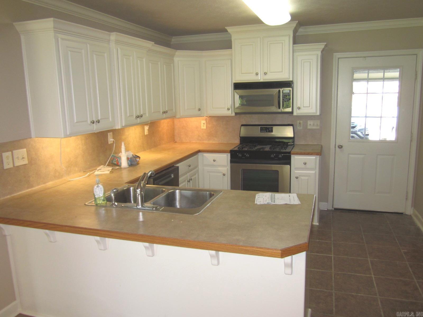 BASE MEADOWS ADDN - Residential