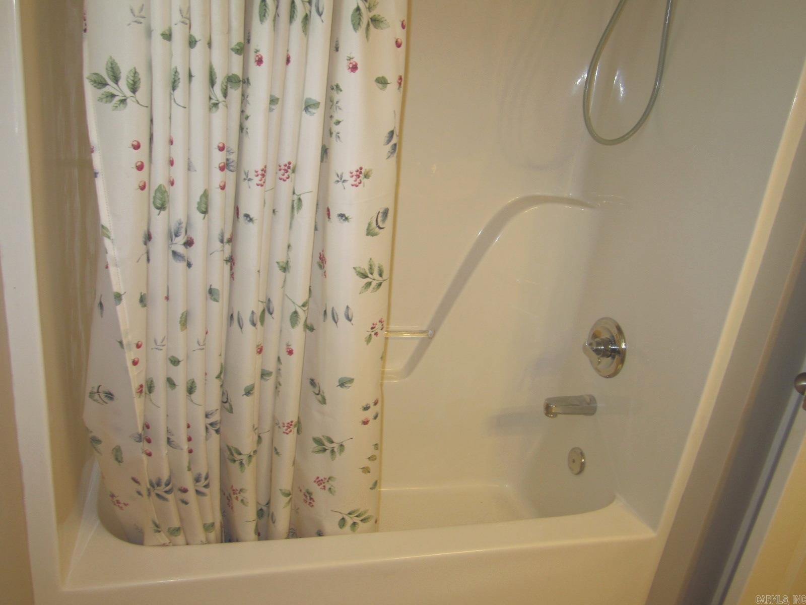 BASE MEADOWS ADDN - Residential