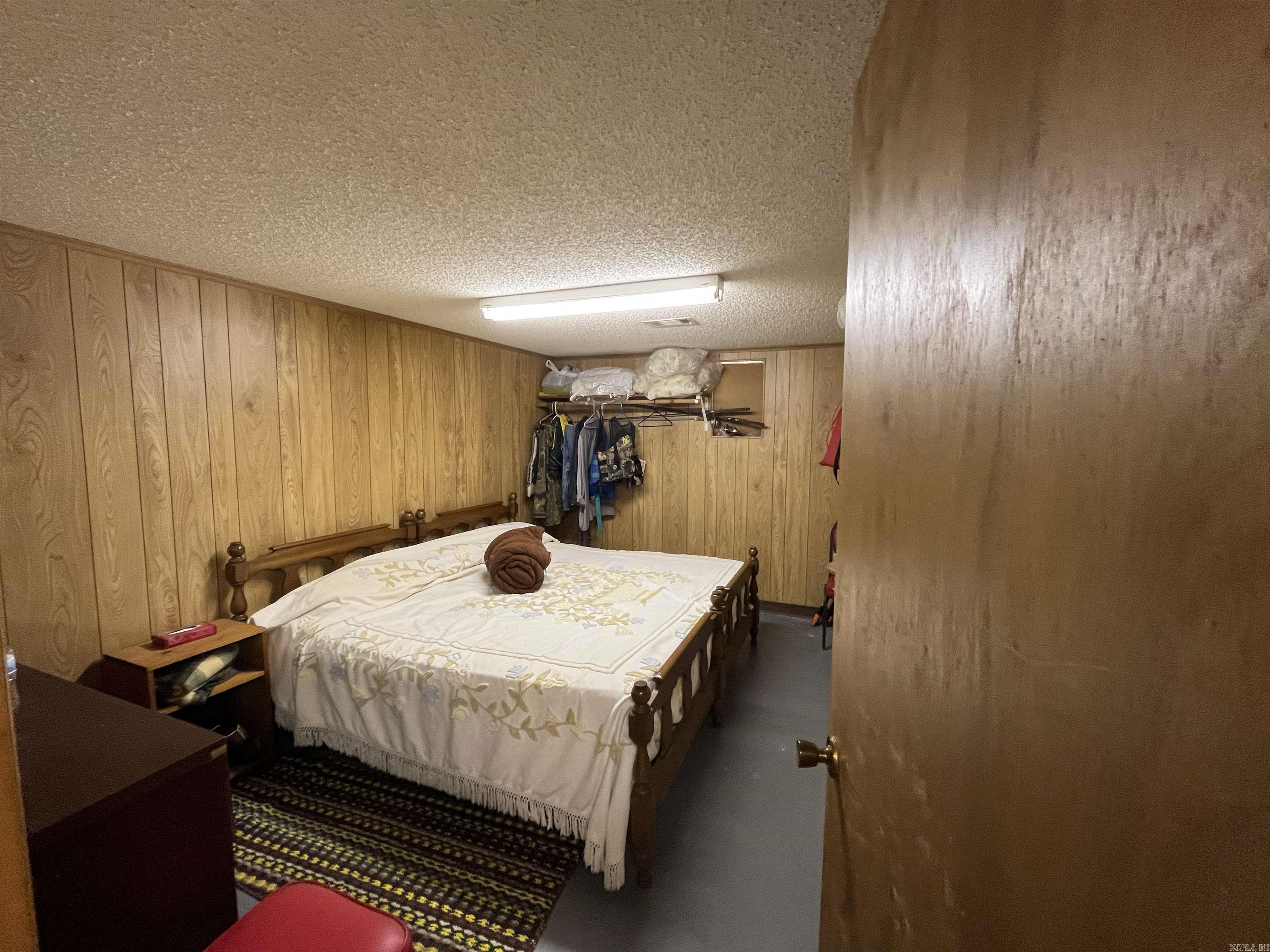 ARKANSAS HGTS - Residential