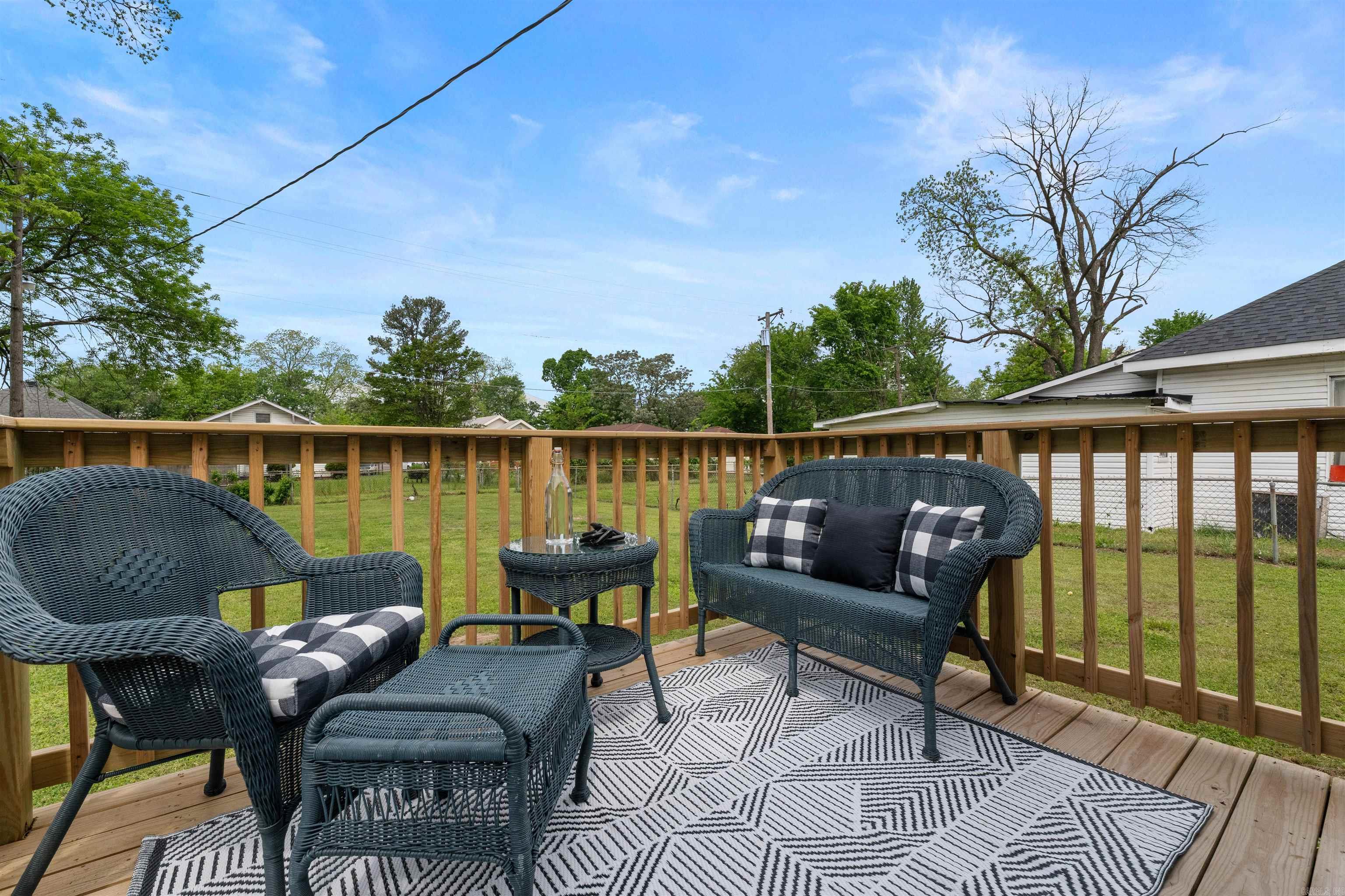 ROCK ISLAND - Residential