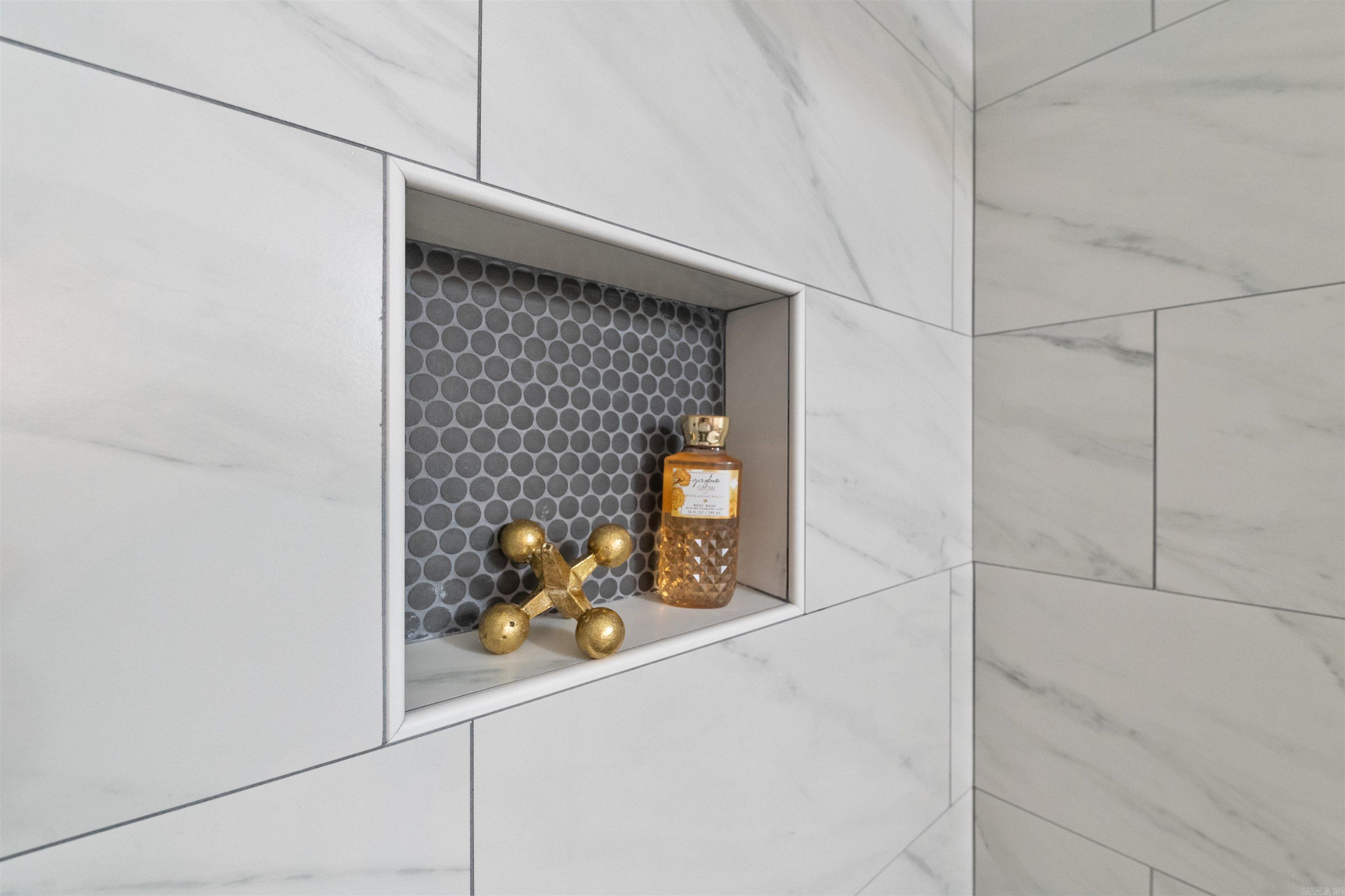 ROCK ISLAND - Residential