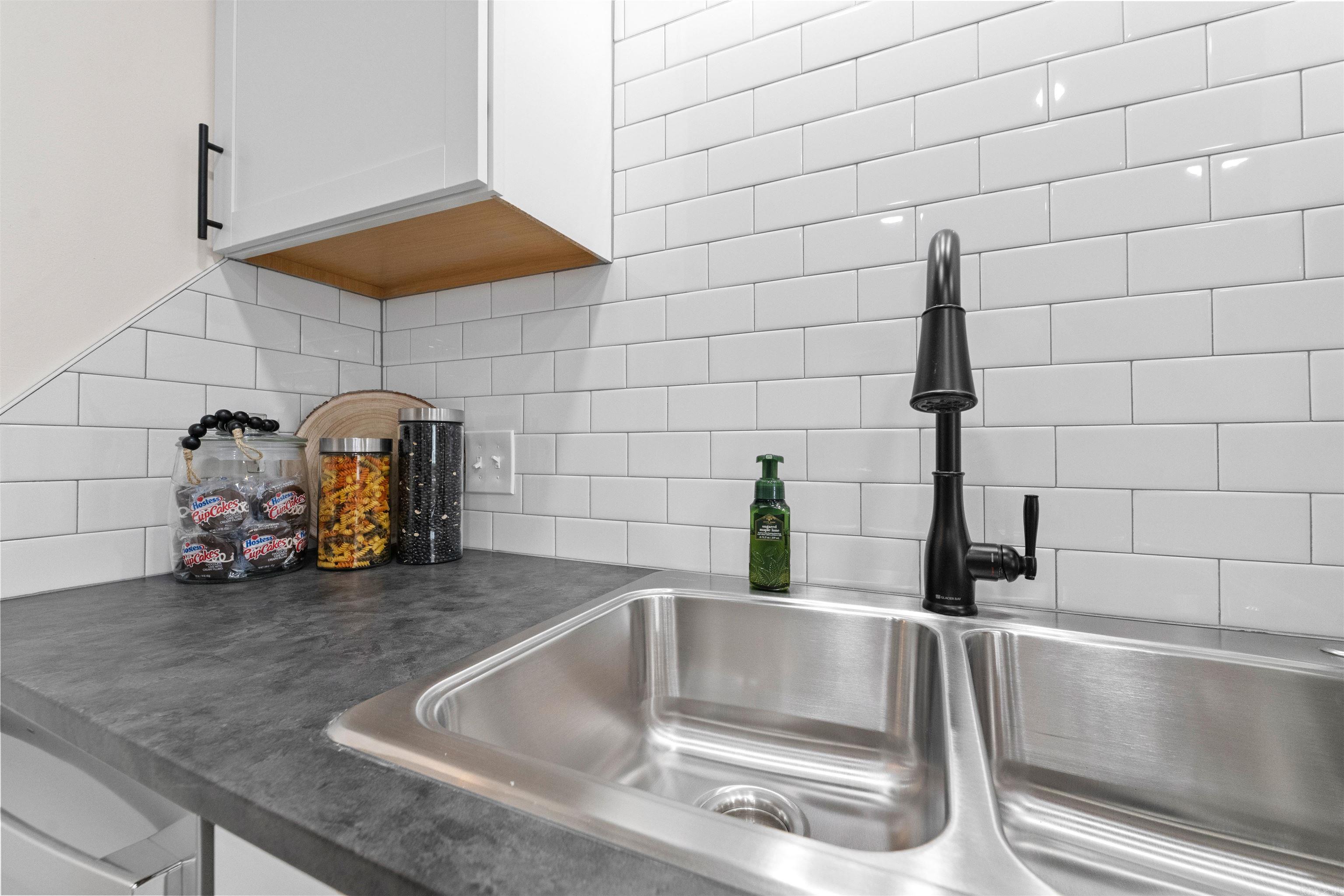 ROCK ISLAND - Residential