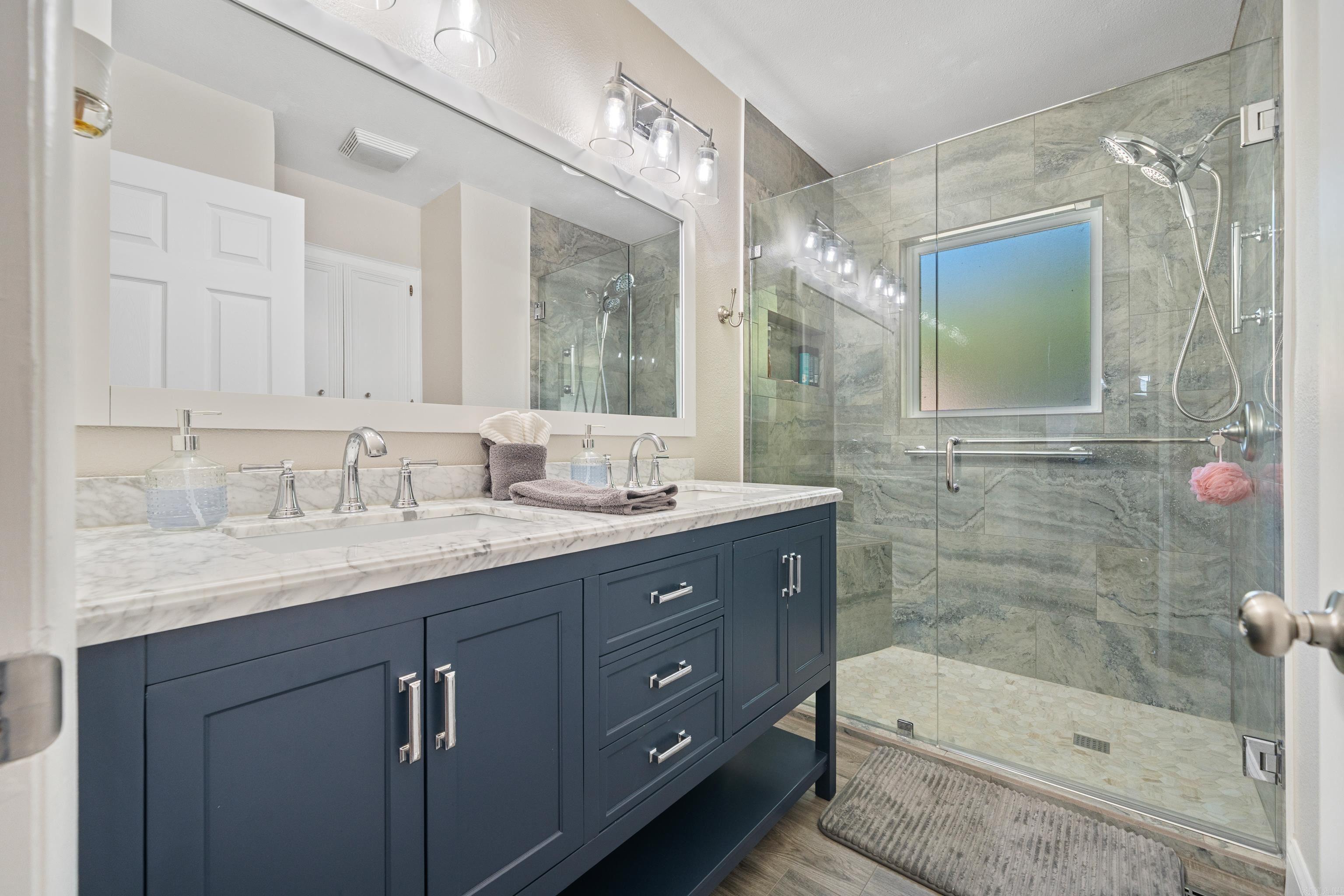 BRIDGEVIEW - Residential