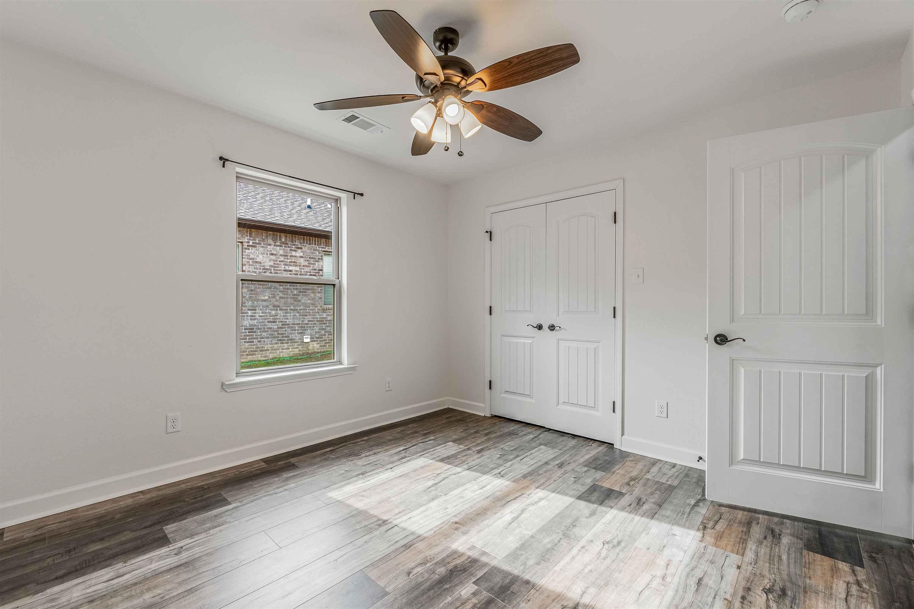 HERITAGE MEADOWS - Residential