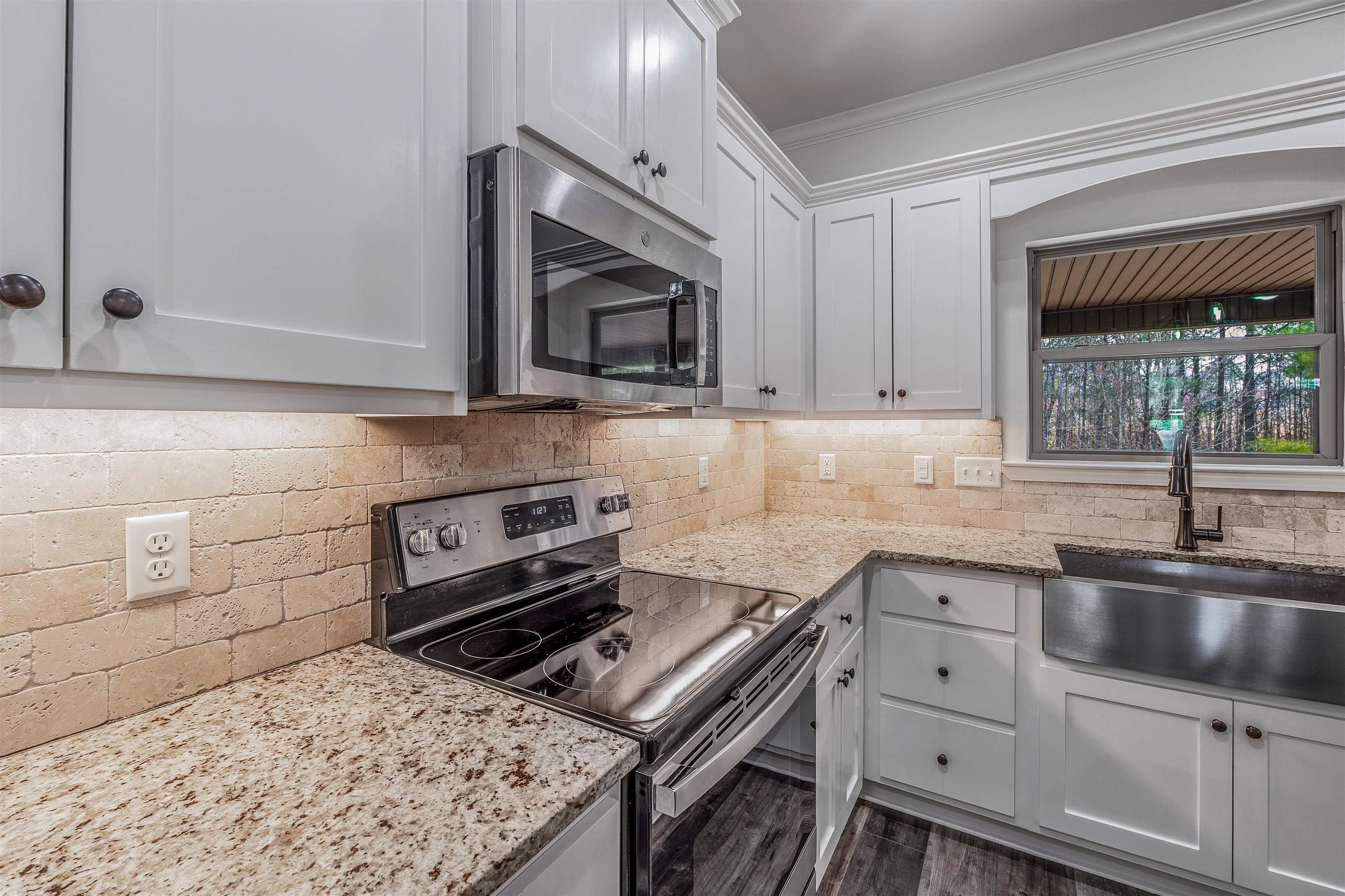 HERITAGE MEADOWS - Residential