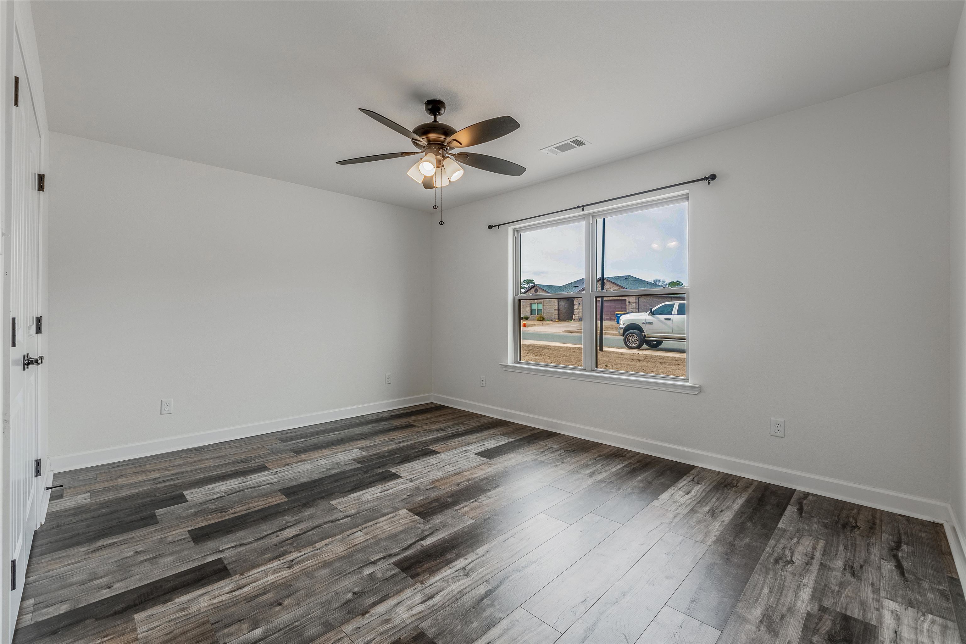 HERITAGE MEADOWS - Residential