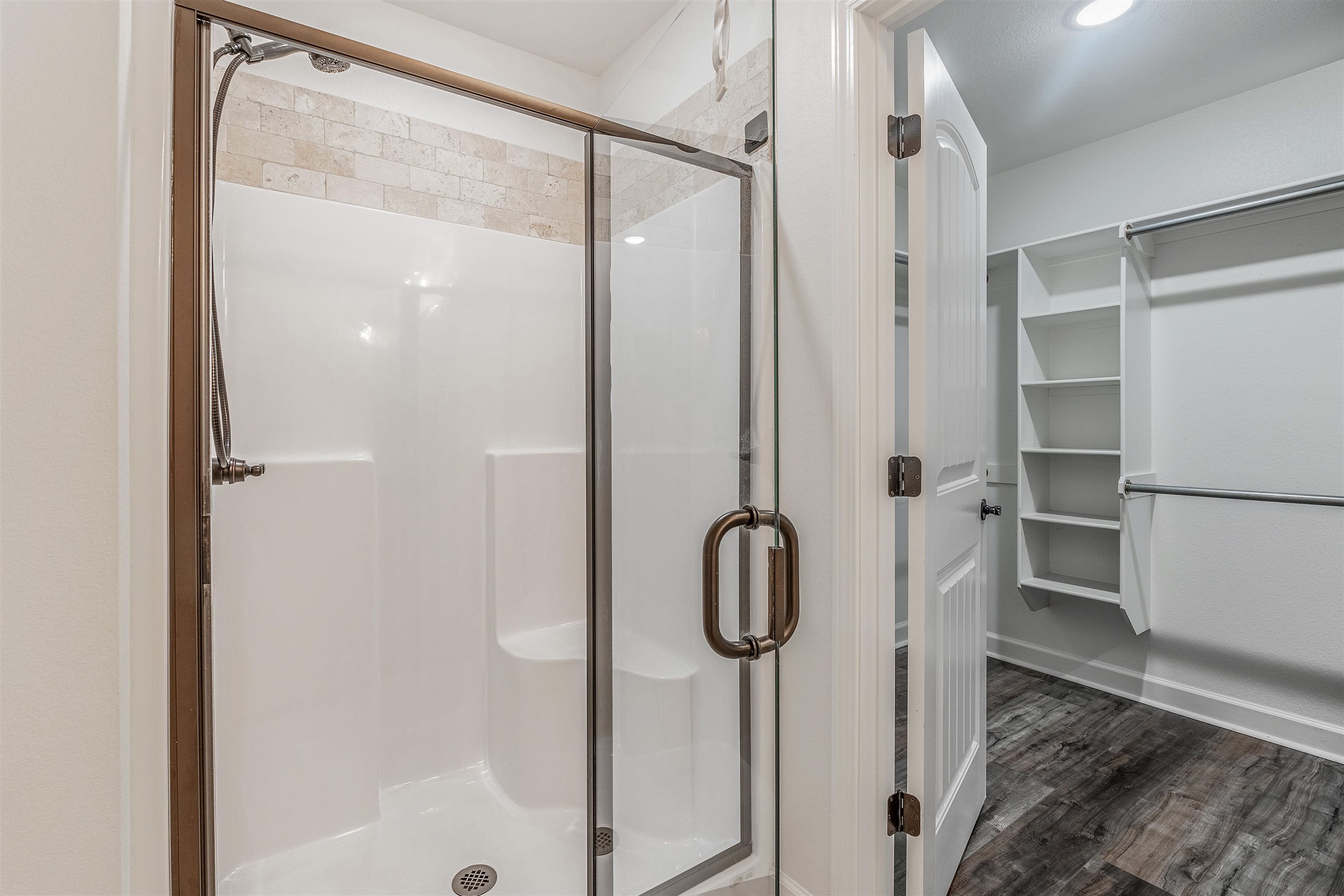 HERITAGE MEADOWS - Residential