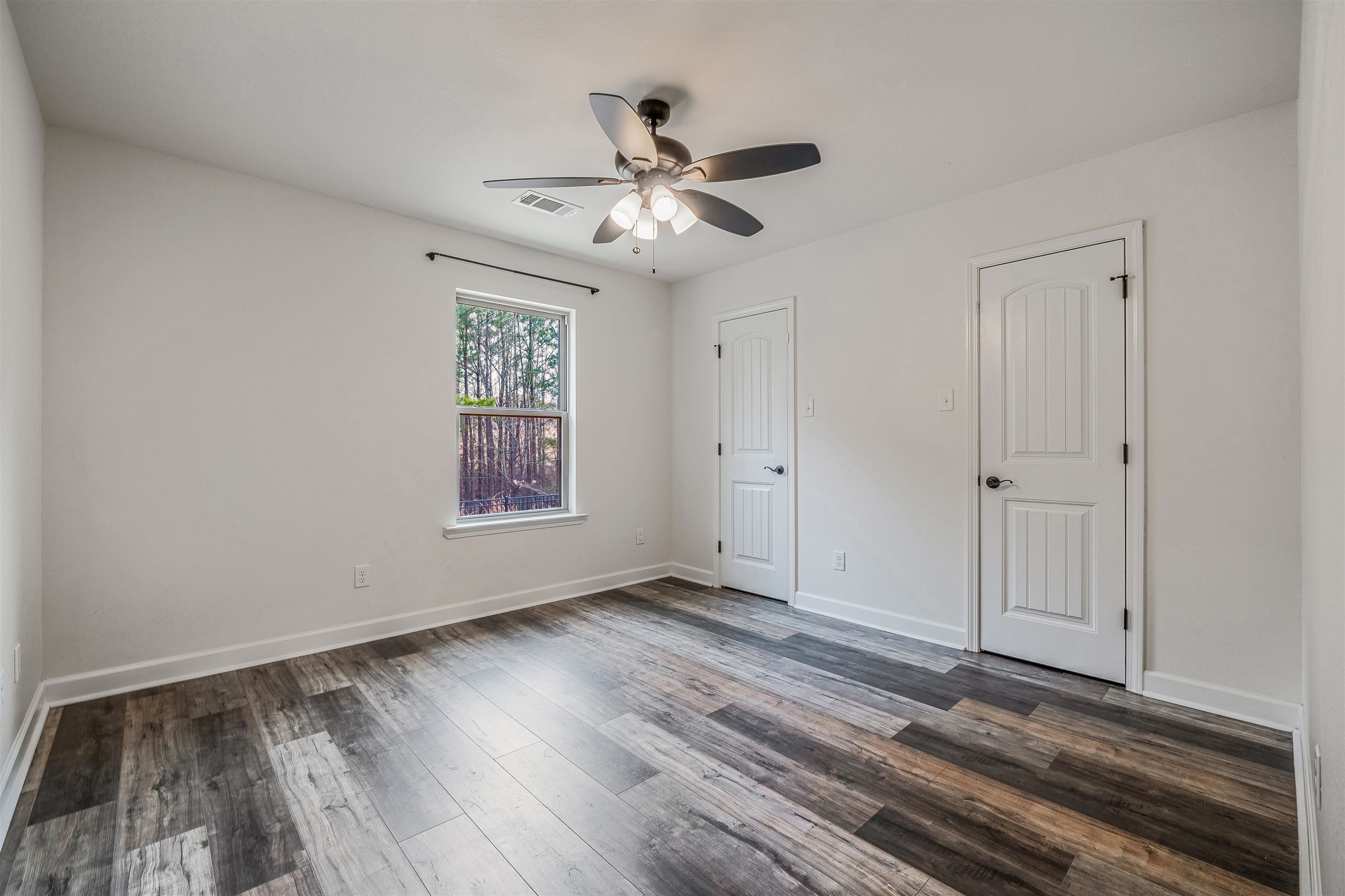 HERITAGE MEADOWS - Residential