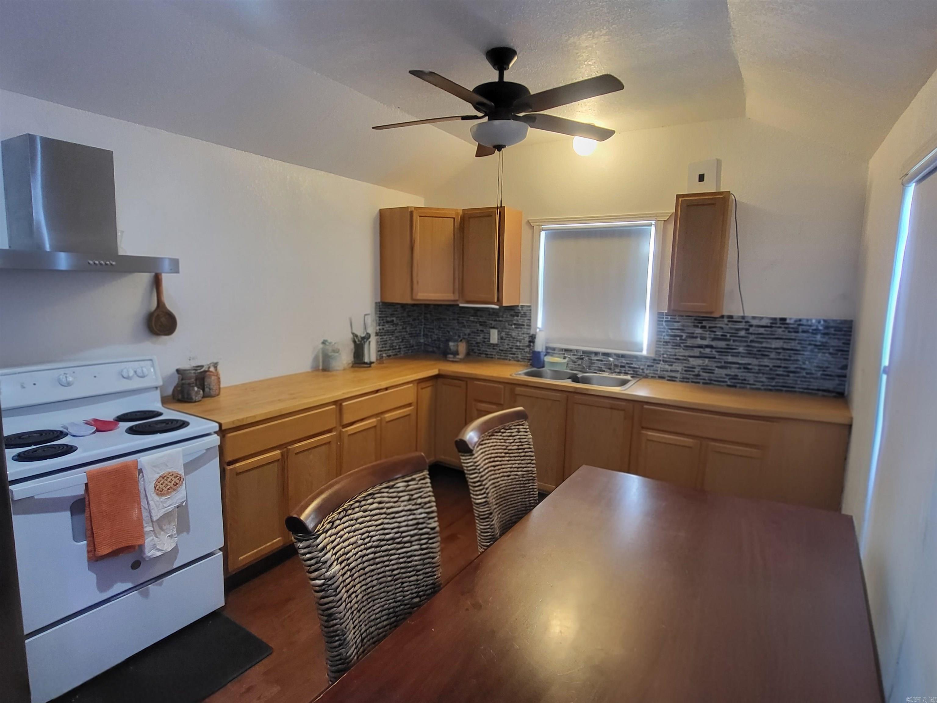 Saltillo Village - Residential