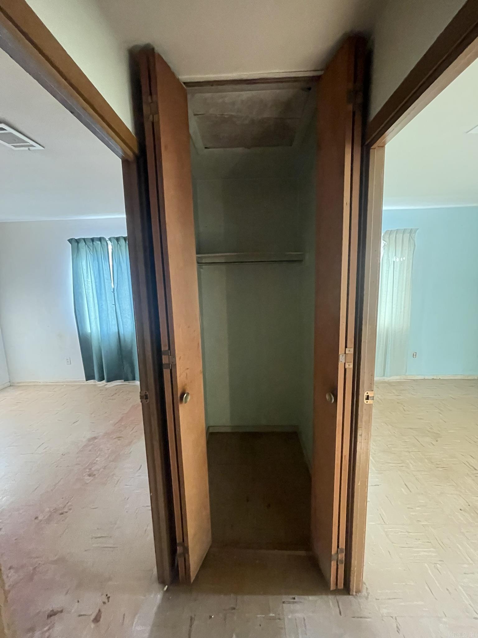 BELMONT - Residential