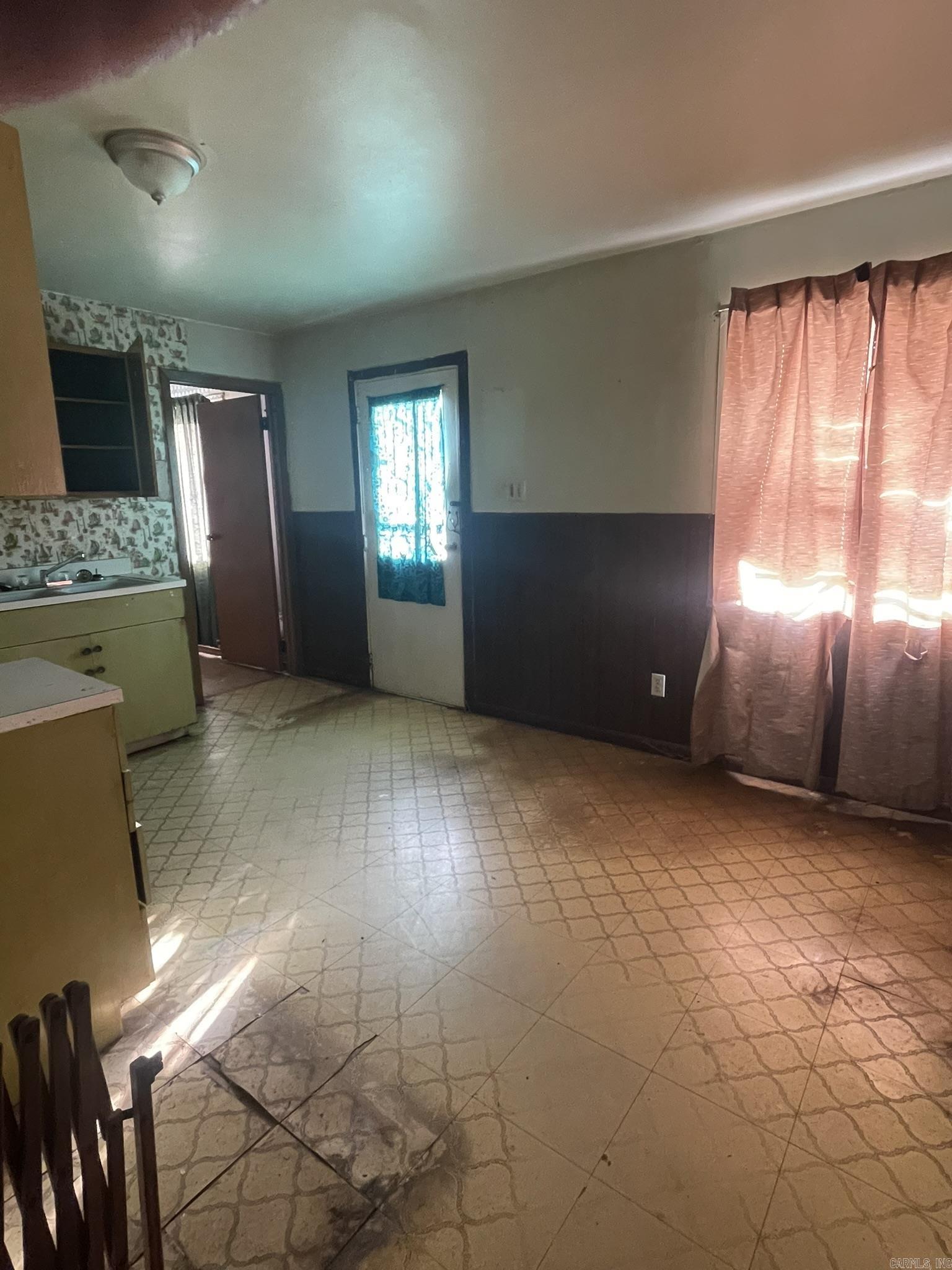 BELMONT - Residential