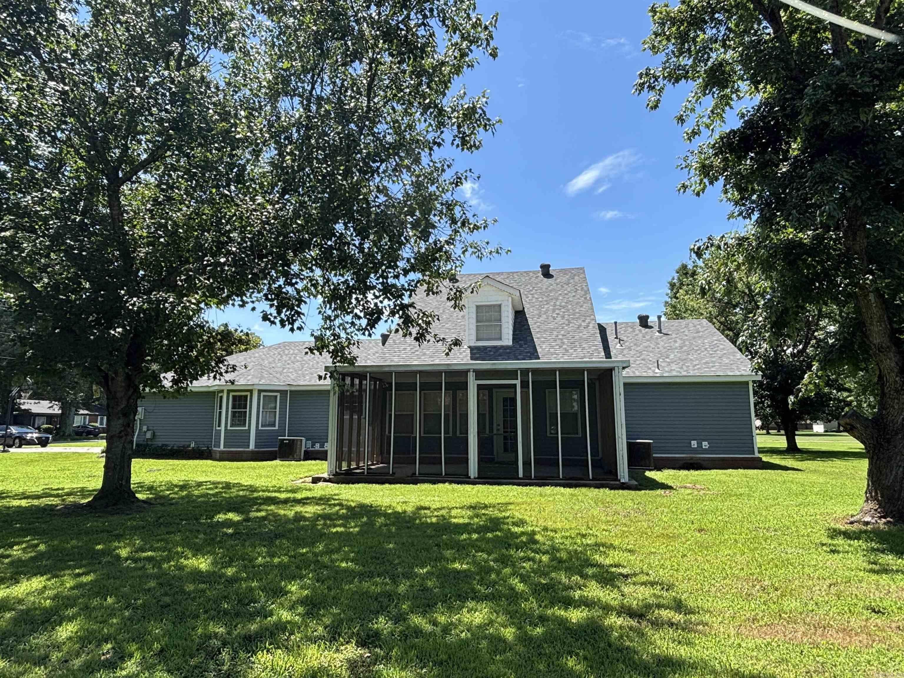 NORTH RIDGE ESTATES - Residential