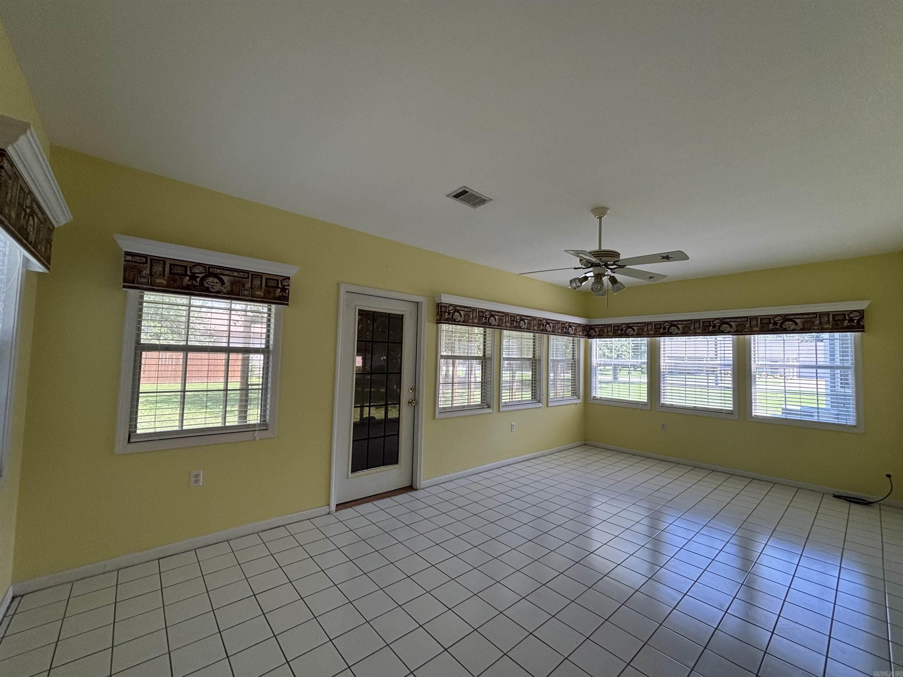 NORTH RIDGE ESTATES - Residential