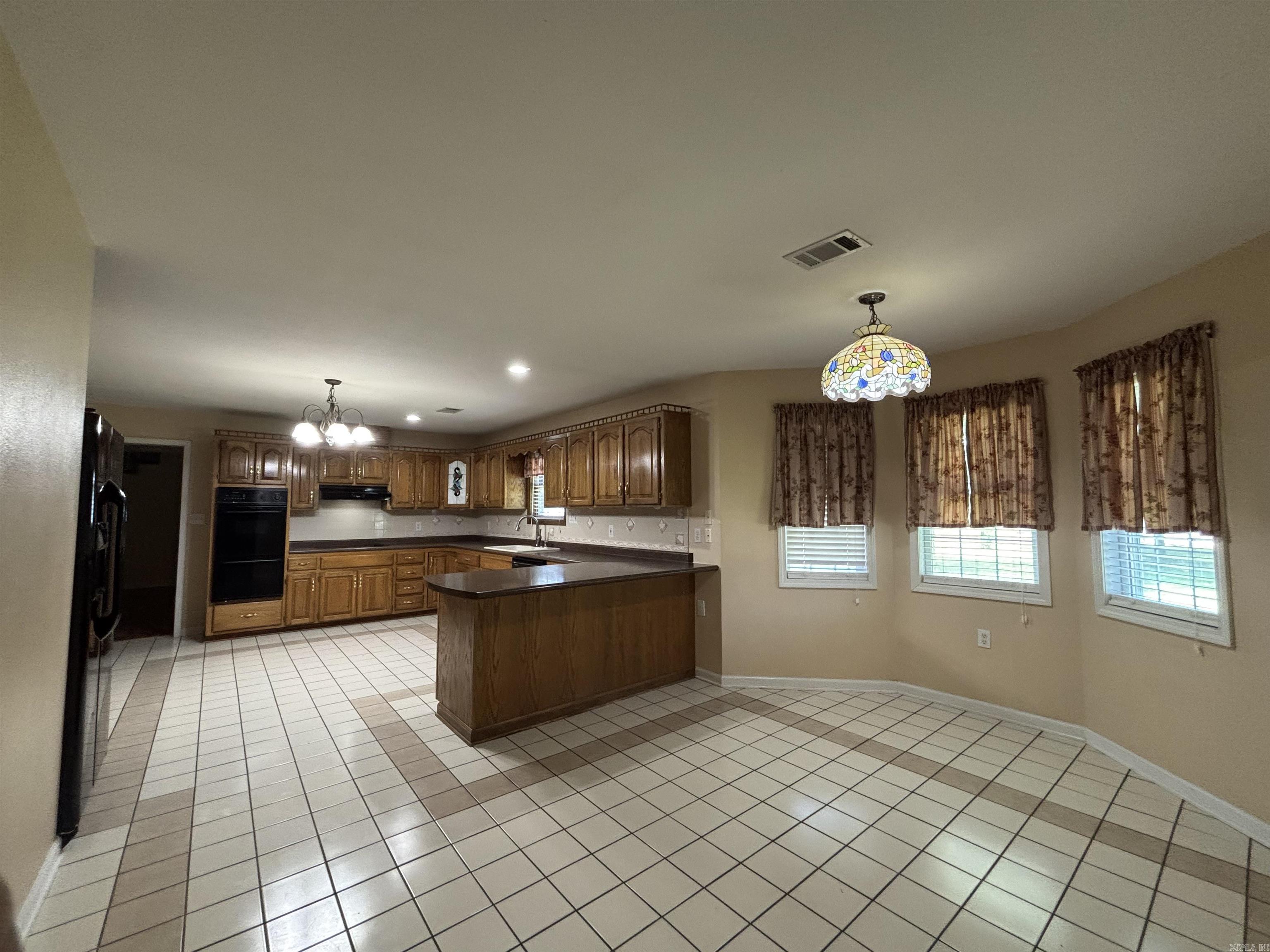 NORTH RIDGE ESTATES - Residential