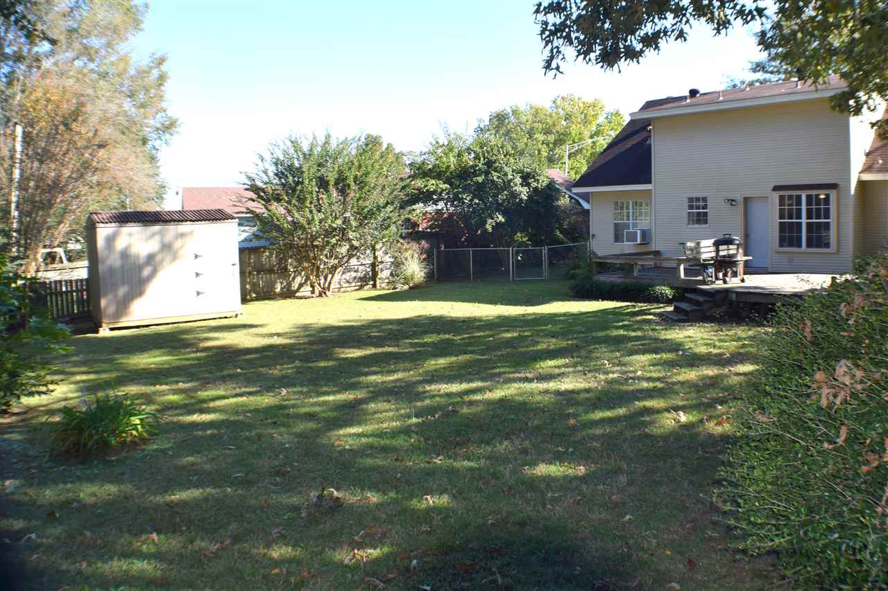 EAST MEADOW - Residential