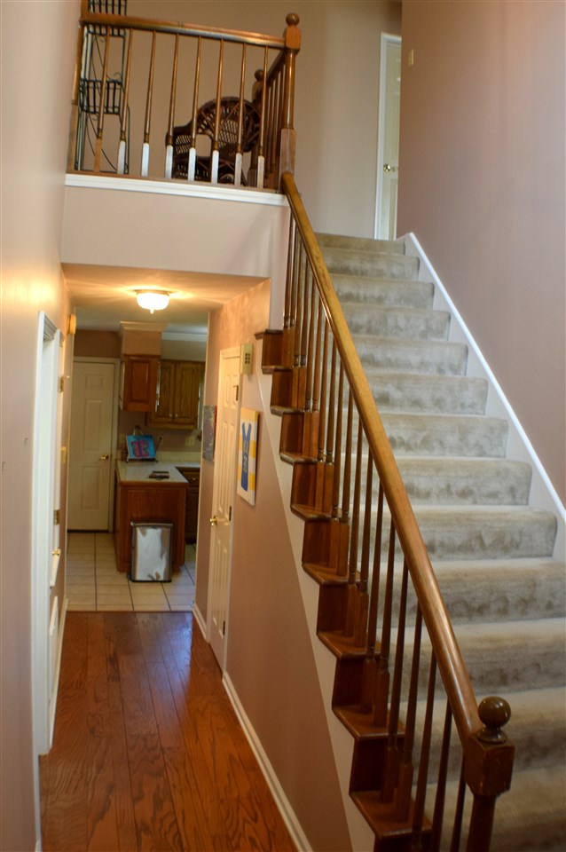 EAST MEADOW - Residential