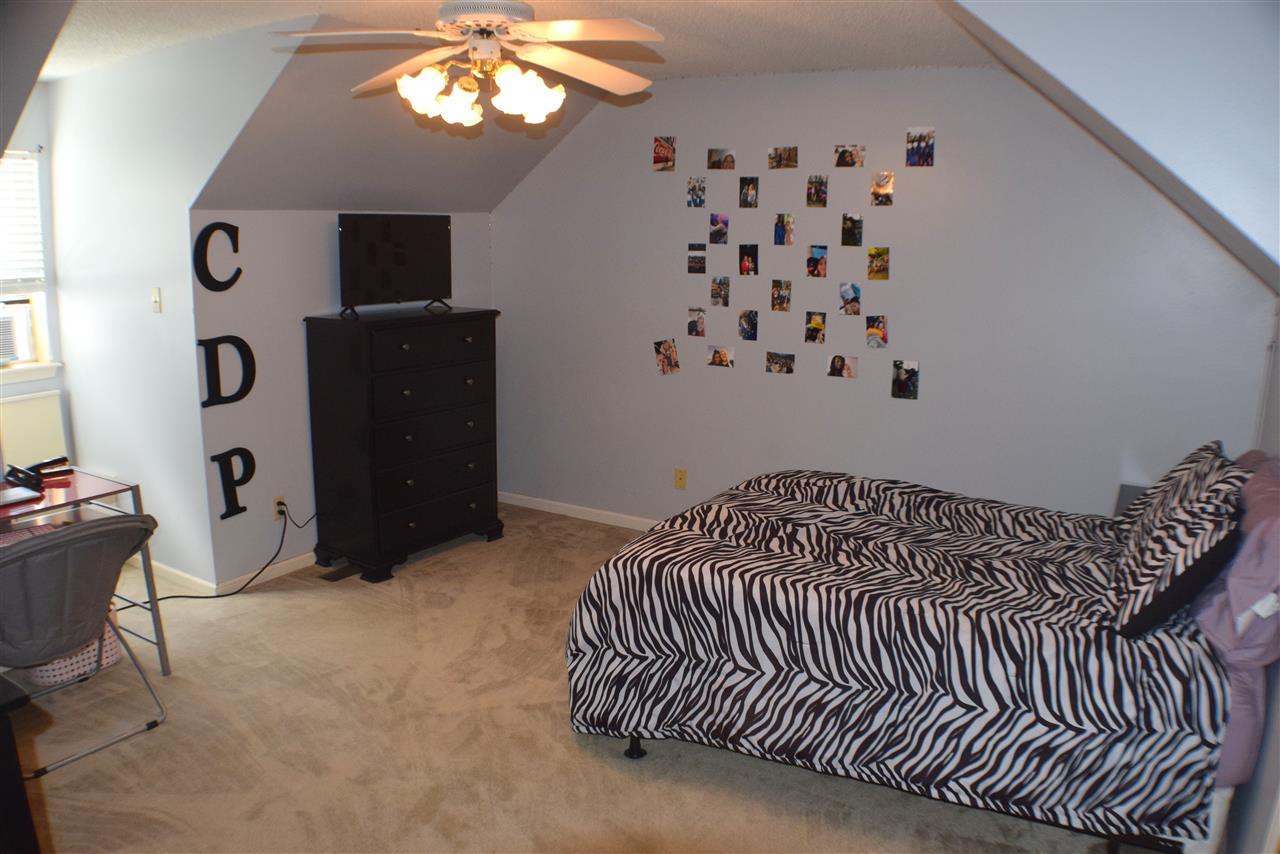 EAST MEADOW - Residential