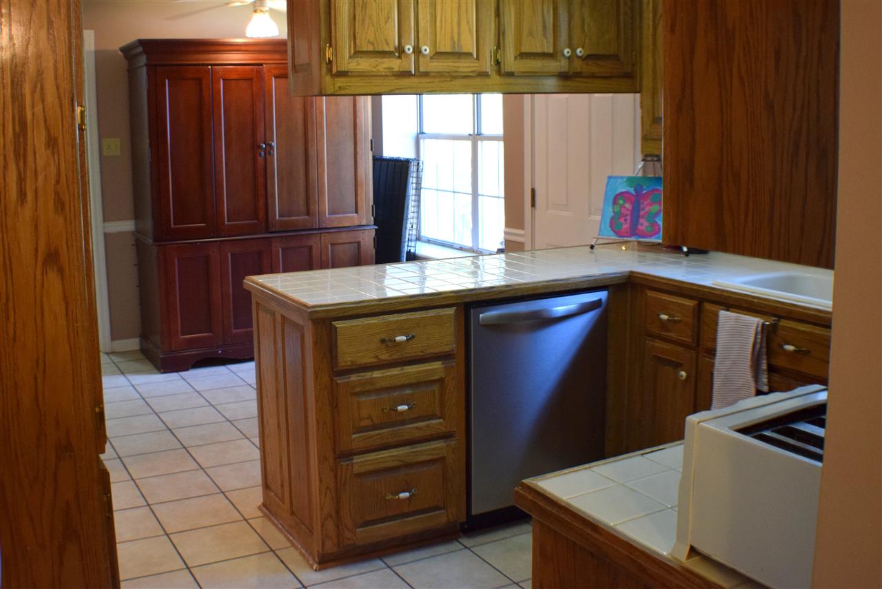 EAST MEADOW - Residential