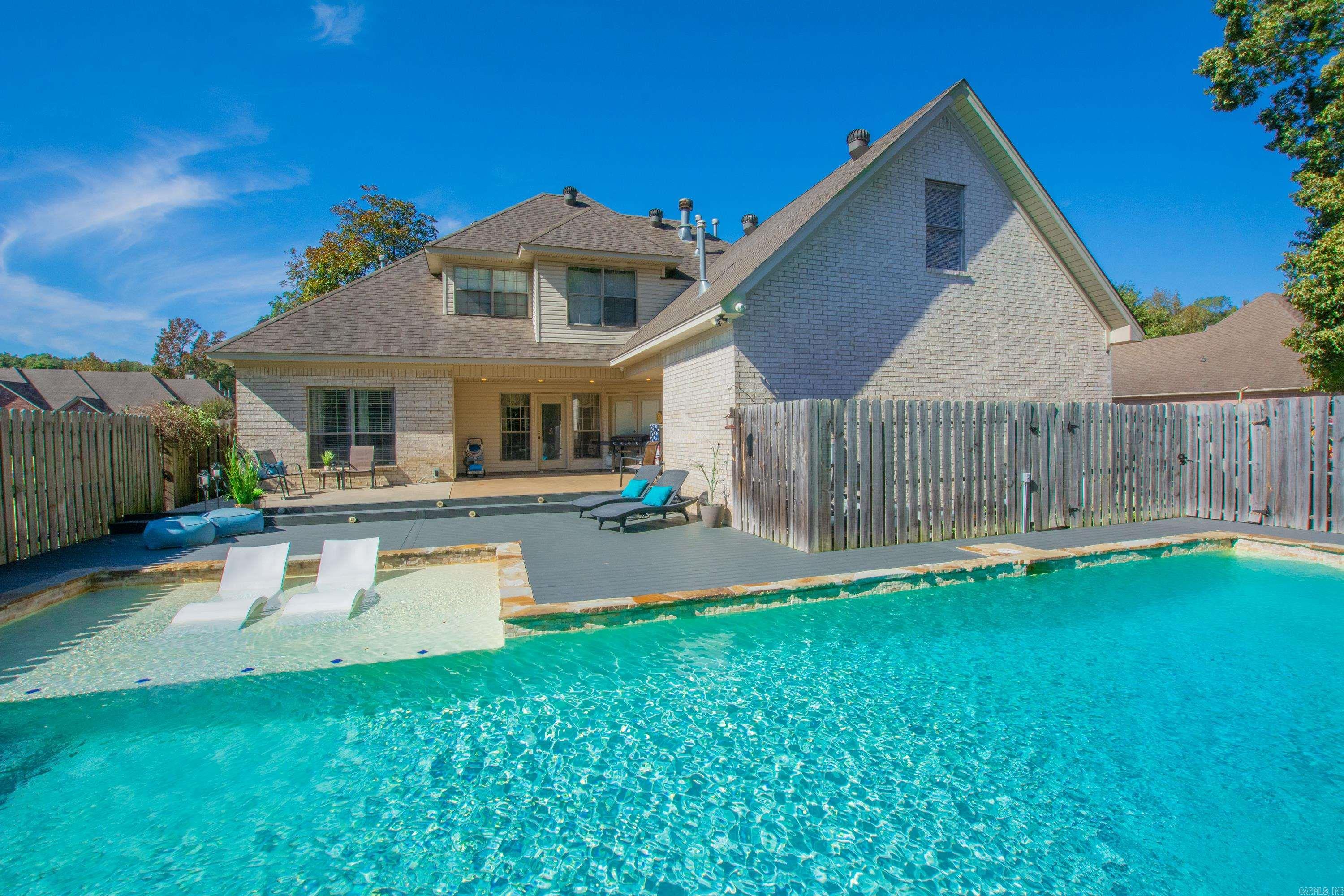 OAK RIDGE RANCH - Residential