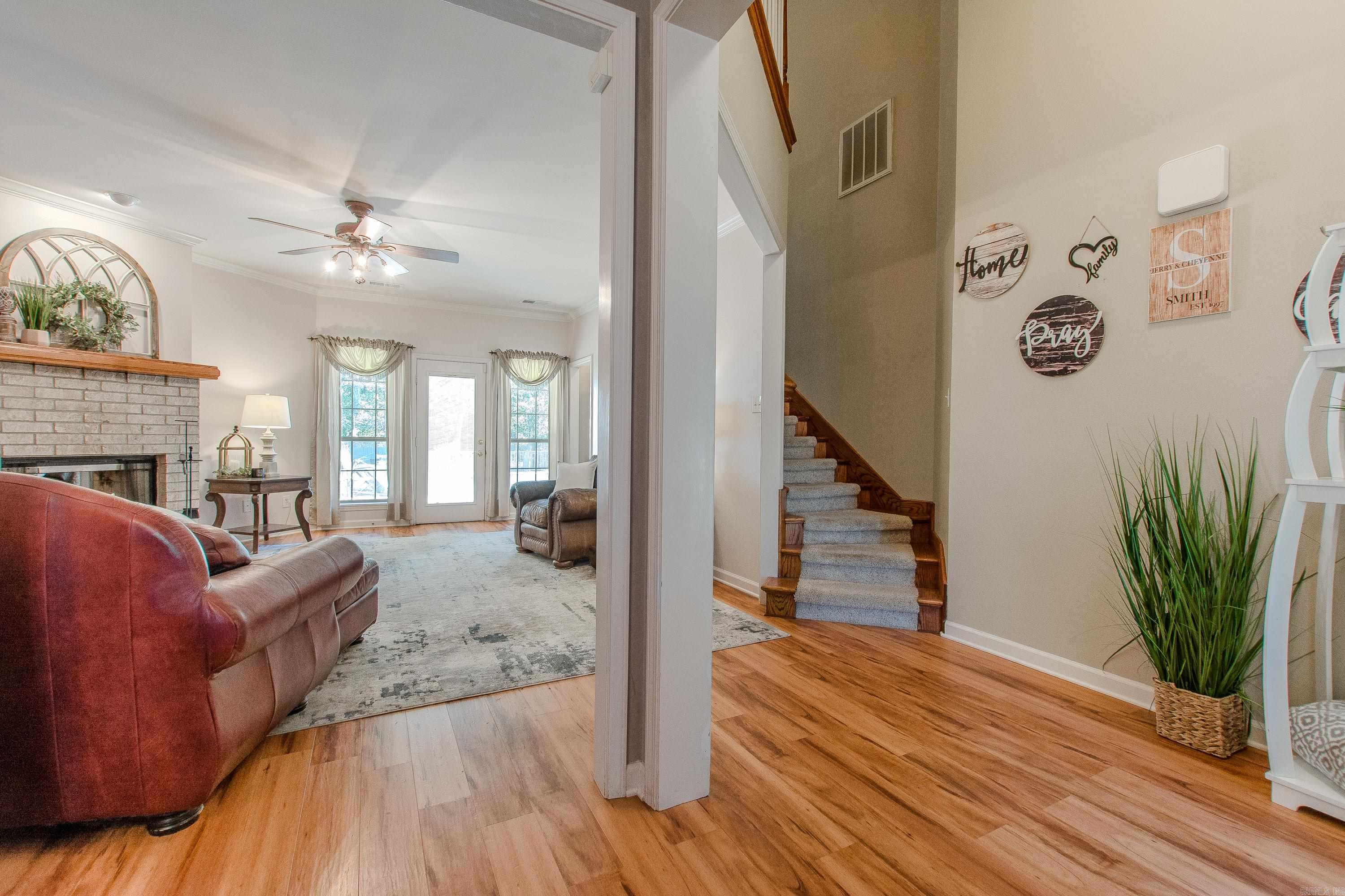 OAK RIDGE RANCH - Residential