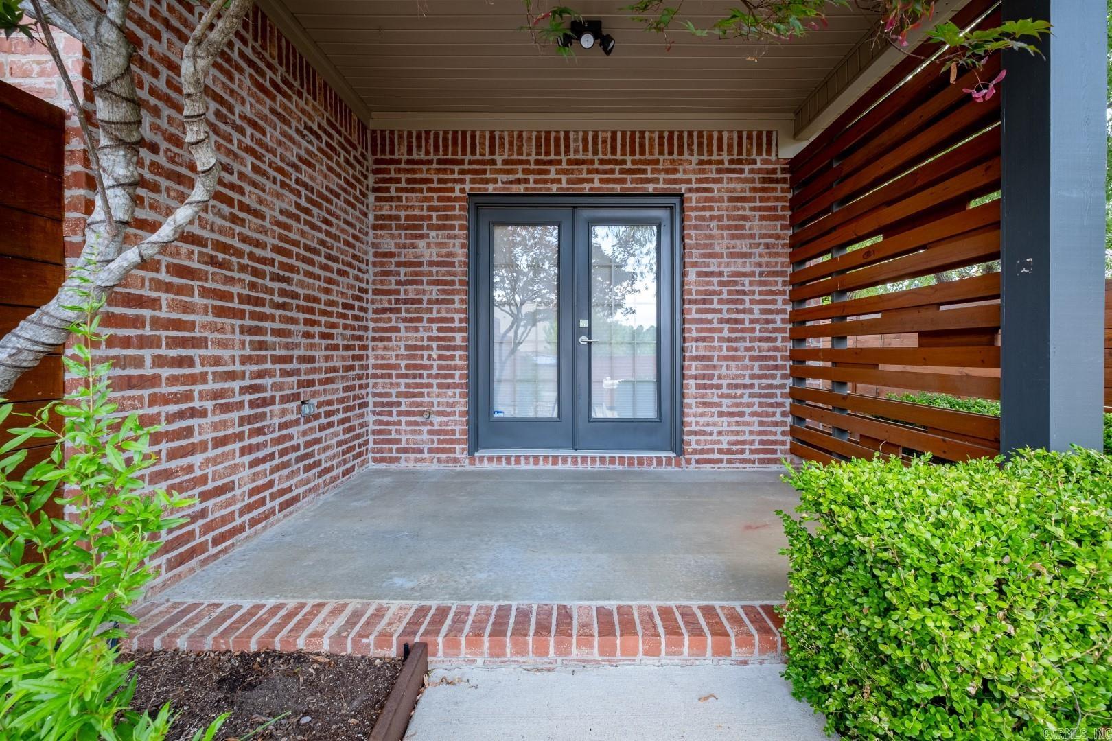 THE GARDEN AT VALLEY FALLS - Residential