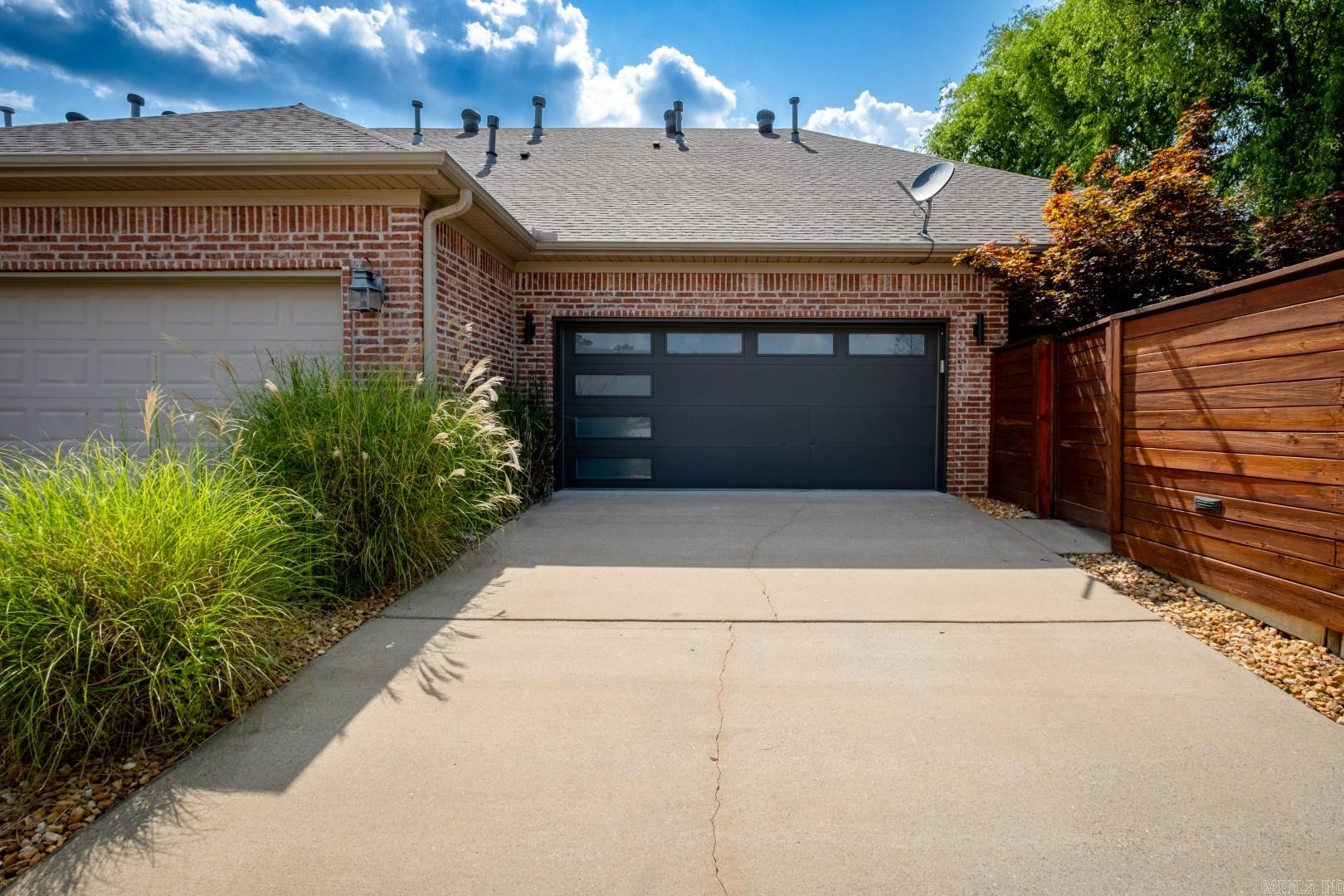 THE GARDEN AT VALLEY FALLS - Residential