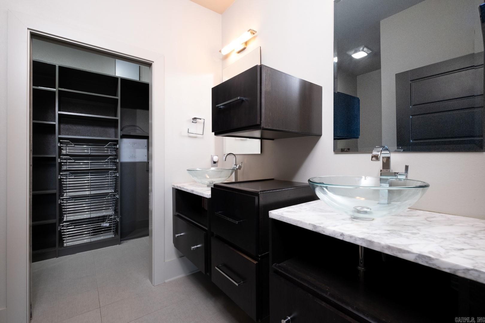 THE GARDEN AT VALLEY FALLS - Residential