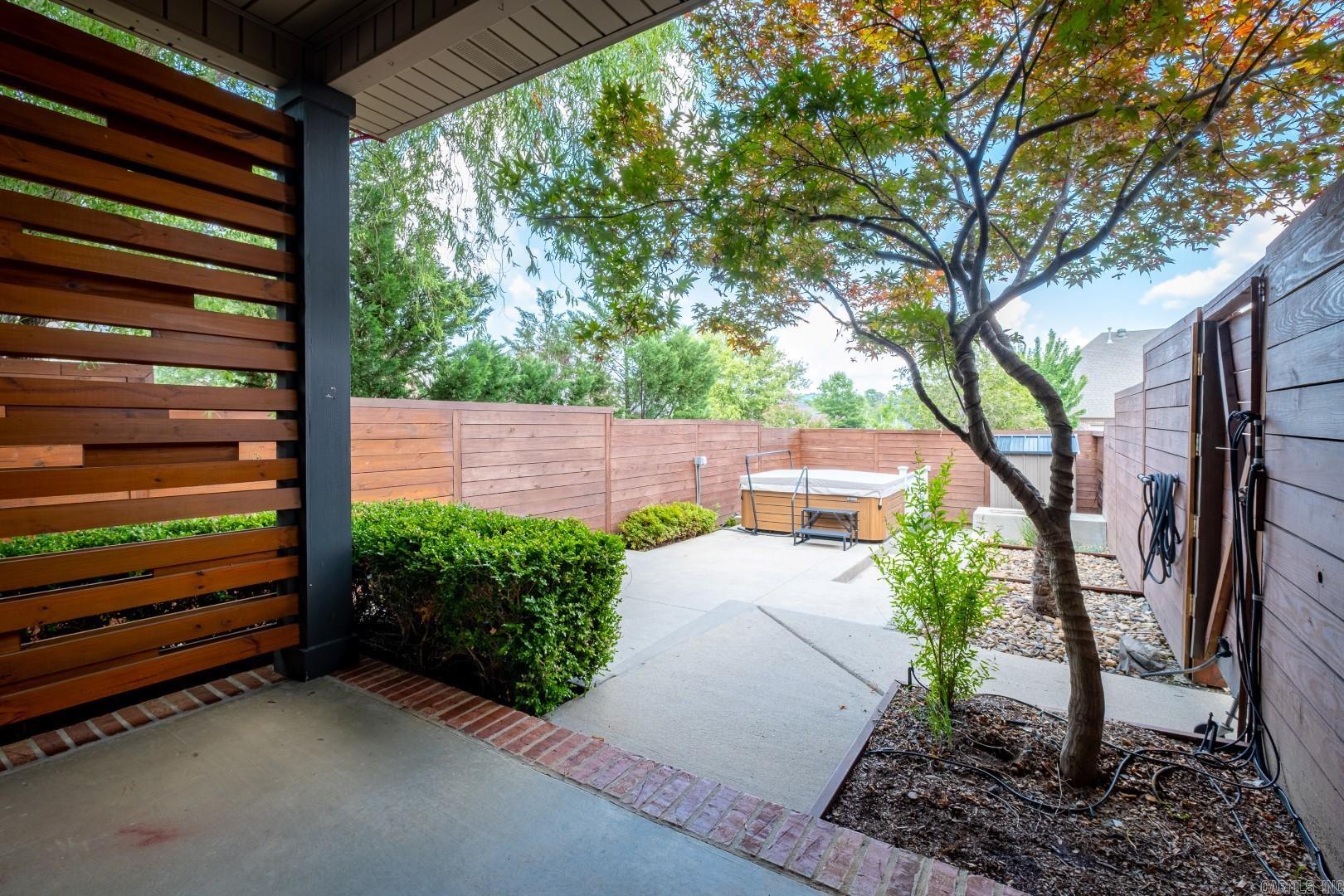 THE GARDEN AT VALLEY FALLS - Residential