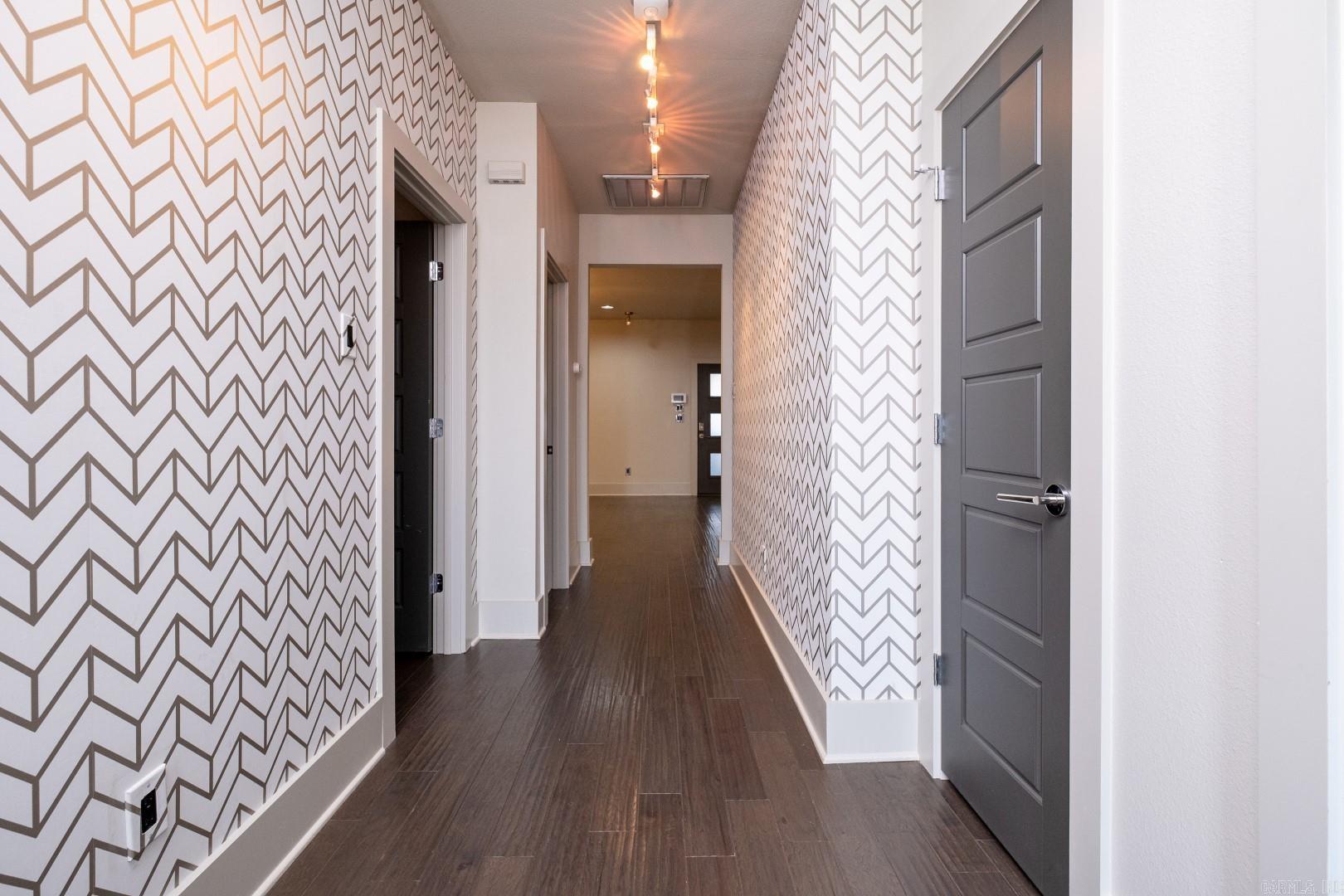 THE GARDEN AT VALLEY FALLS - Residential