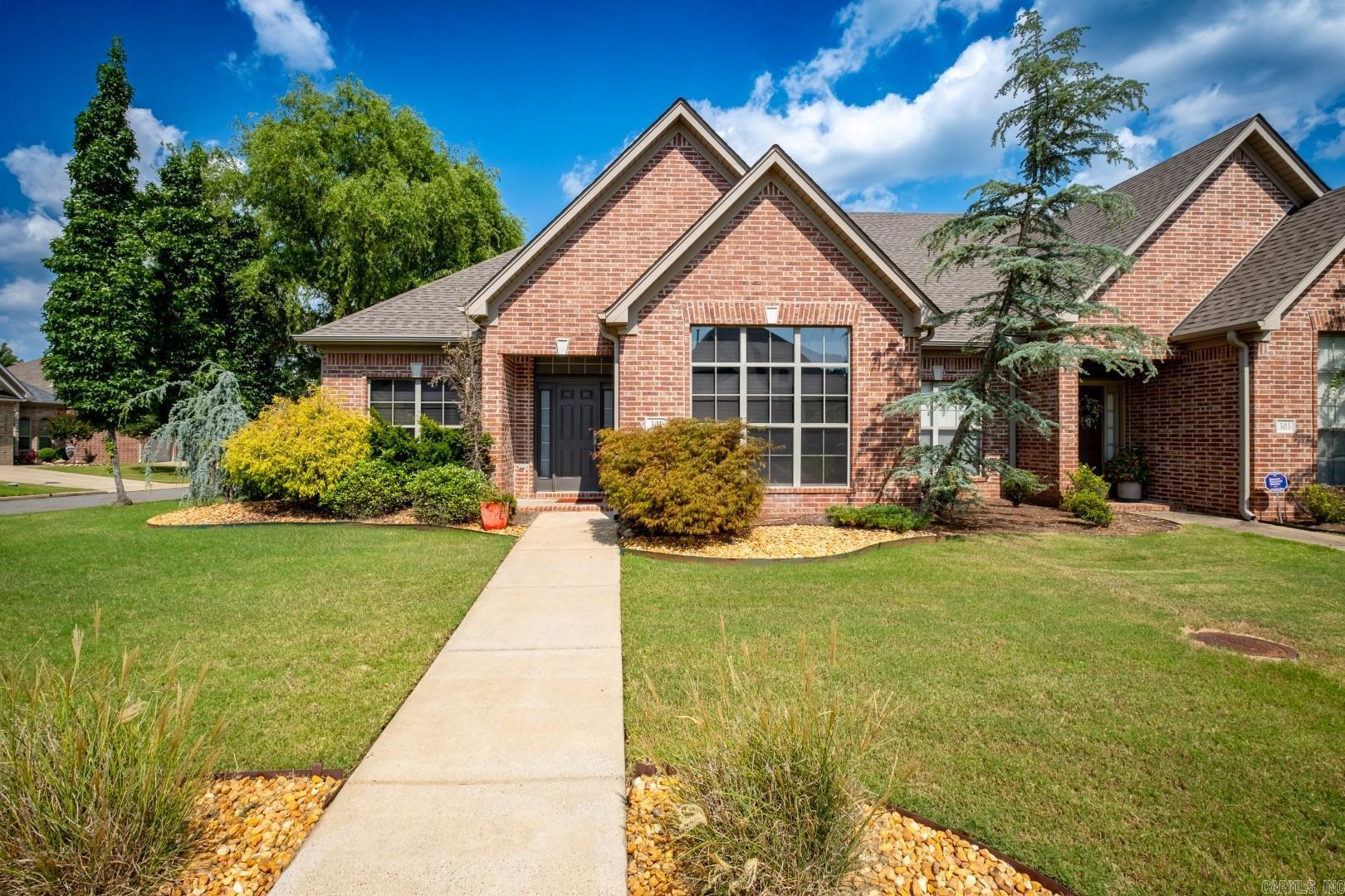 THE GARDEN AT VALLEY FALLS - Residential