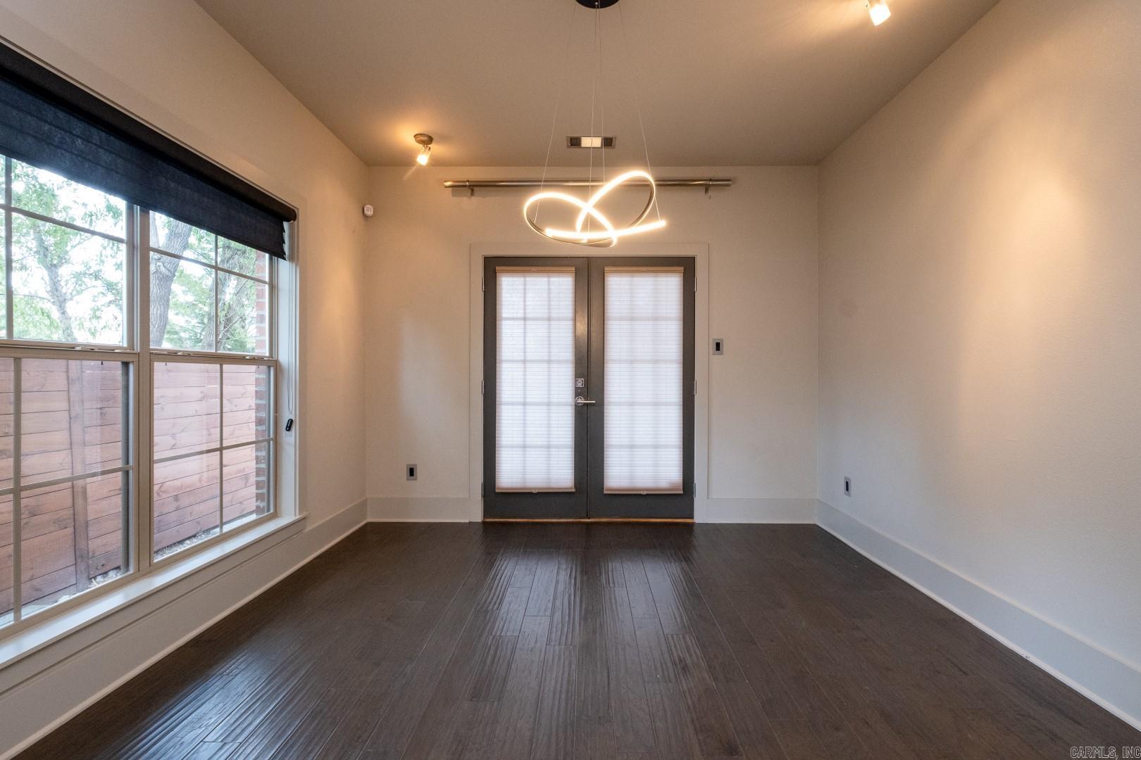 THE GARDEN AT VALLEY FALLS - Residential